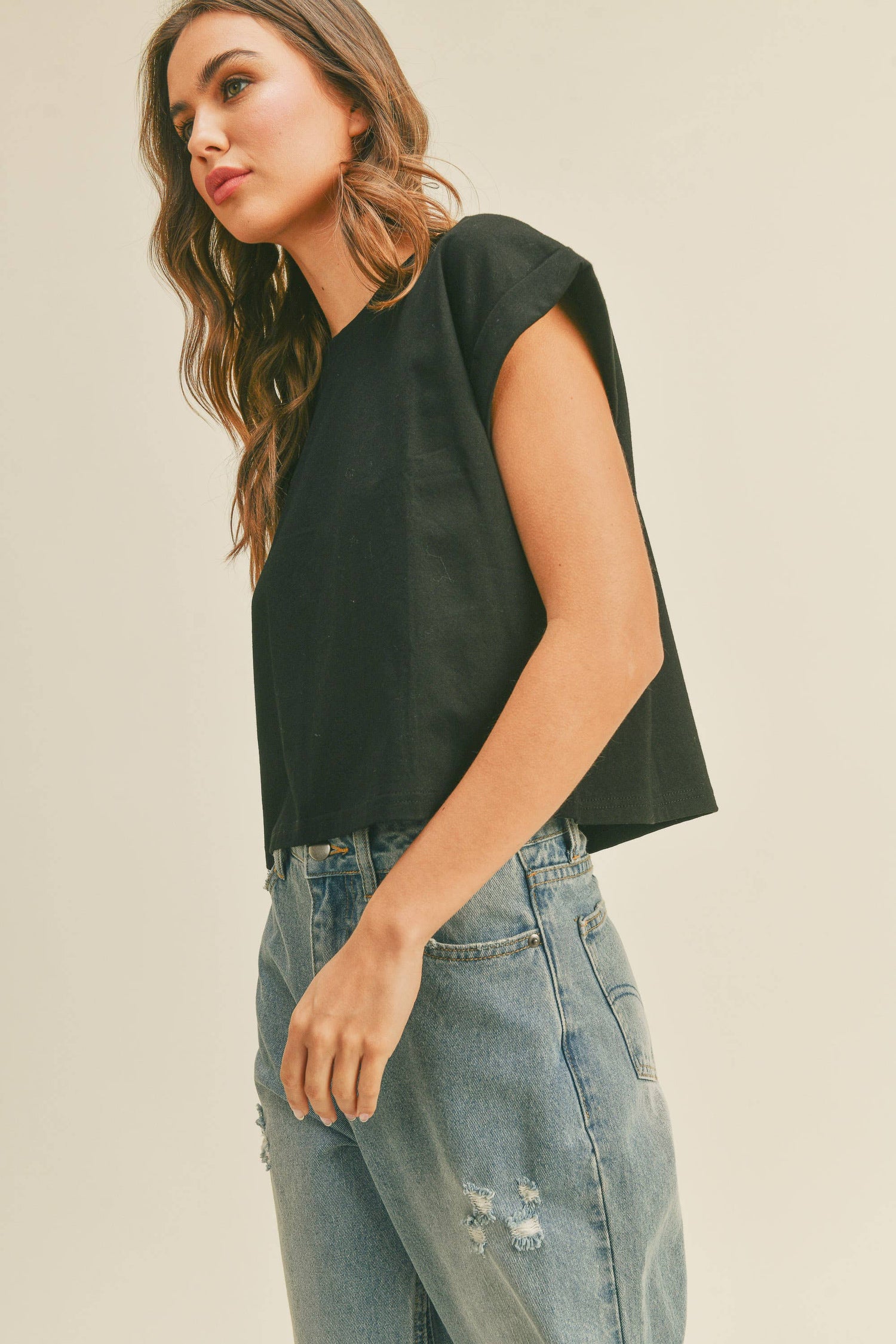 Dylan NECK CUFFED SLEEVE TOP