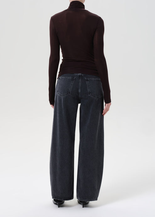 Low Curve Jean In Symbolic