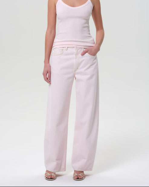 Low Curve Jean In Cosmos