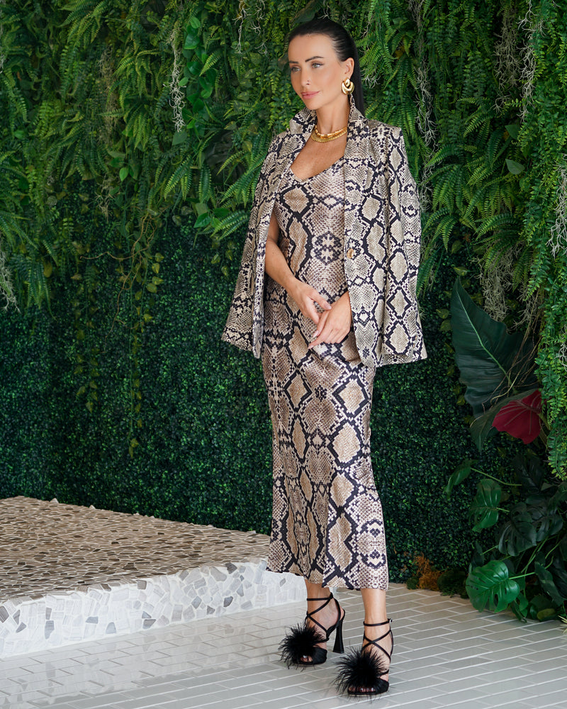 Dress Destination
