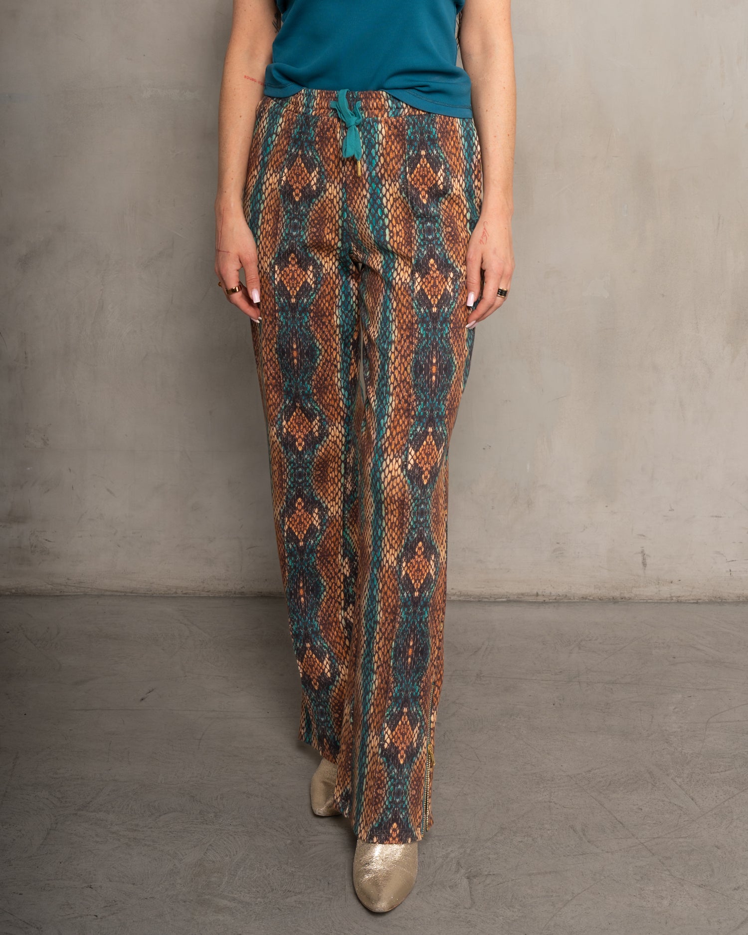 Jordan Interlock Pants Cobra