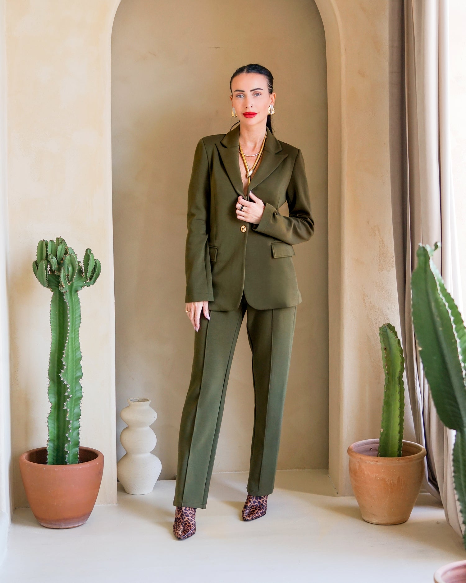 Morrison Ultra Luxe Blazer Olive