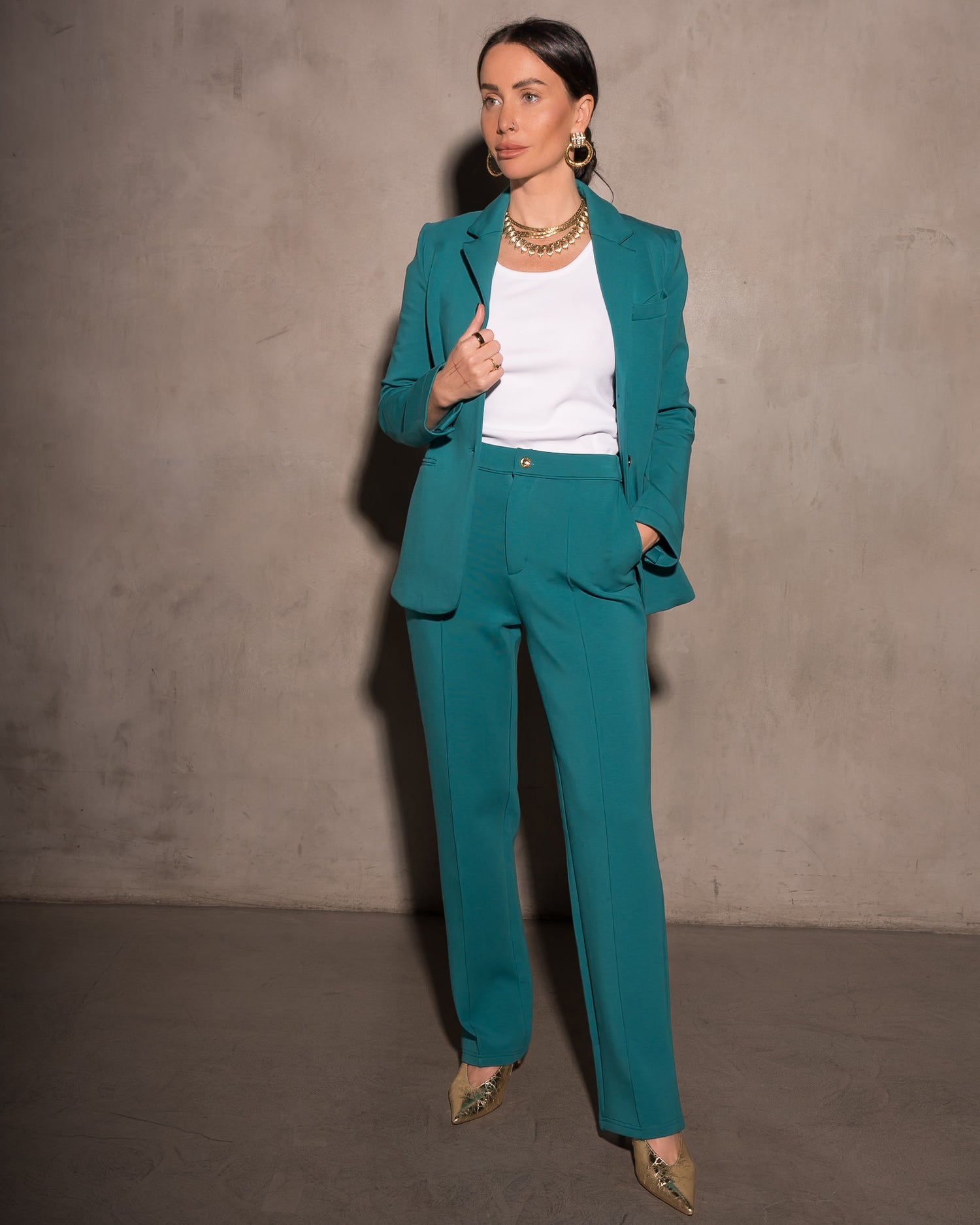 Morrison Ultra Luxe Blazer Peacock