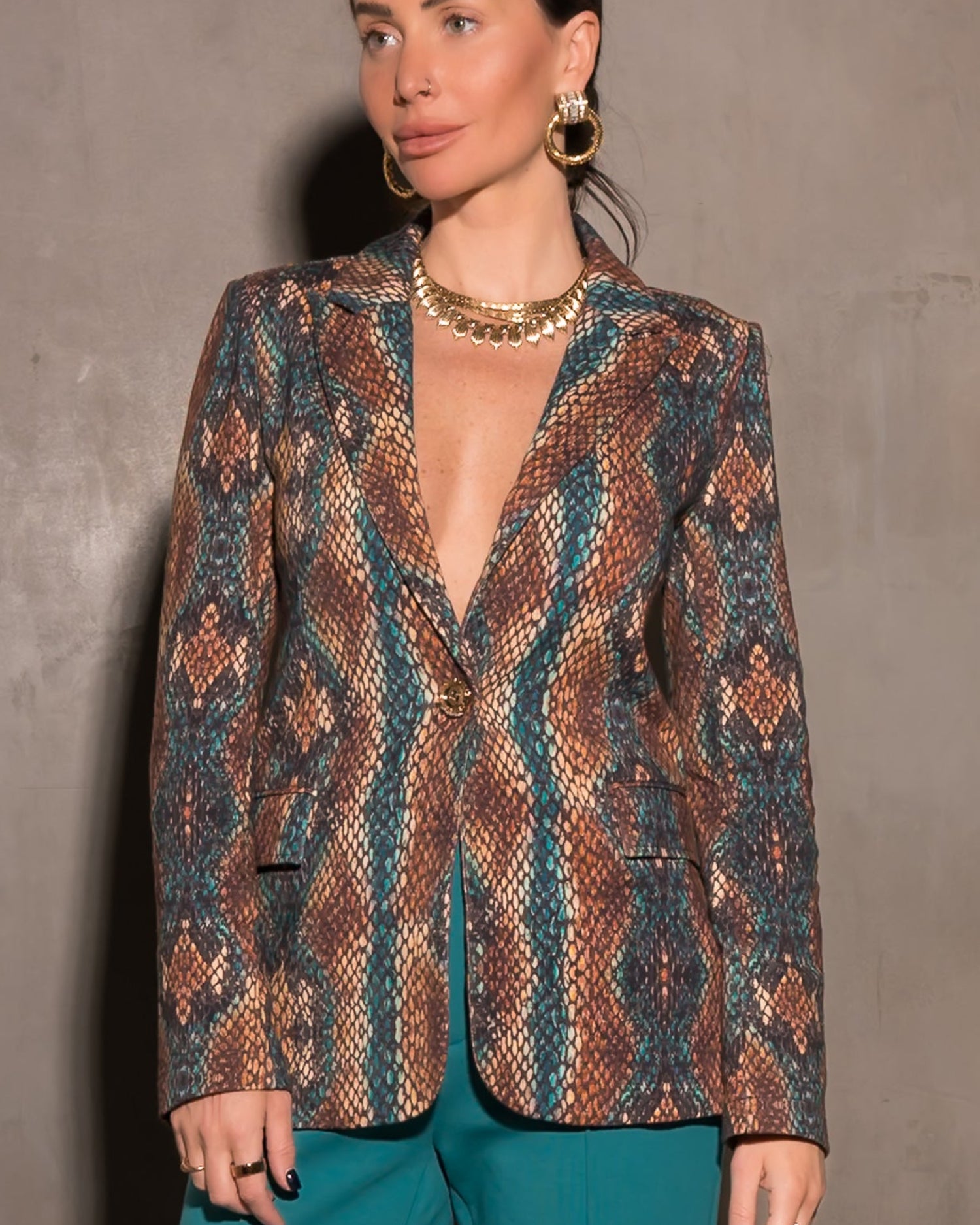 Kravitz Interlock Blazer Cobra