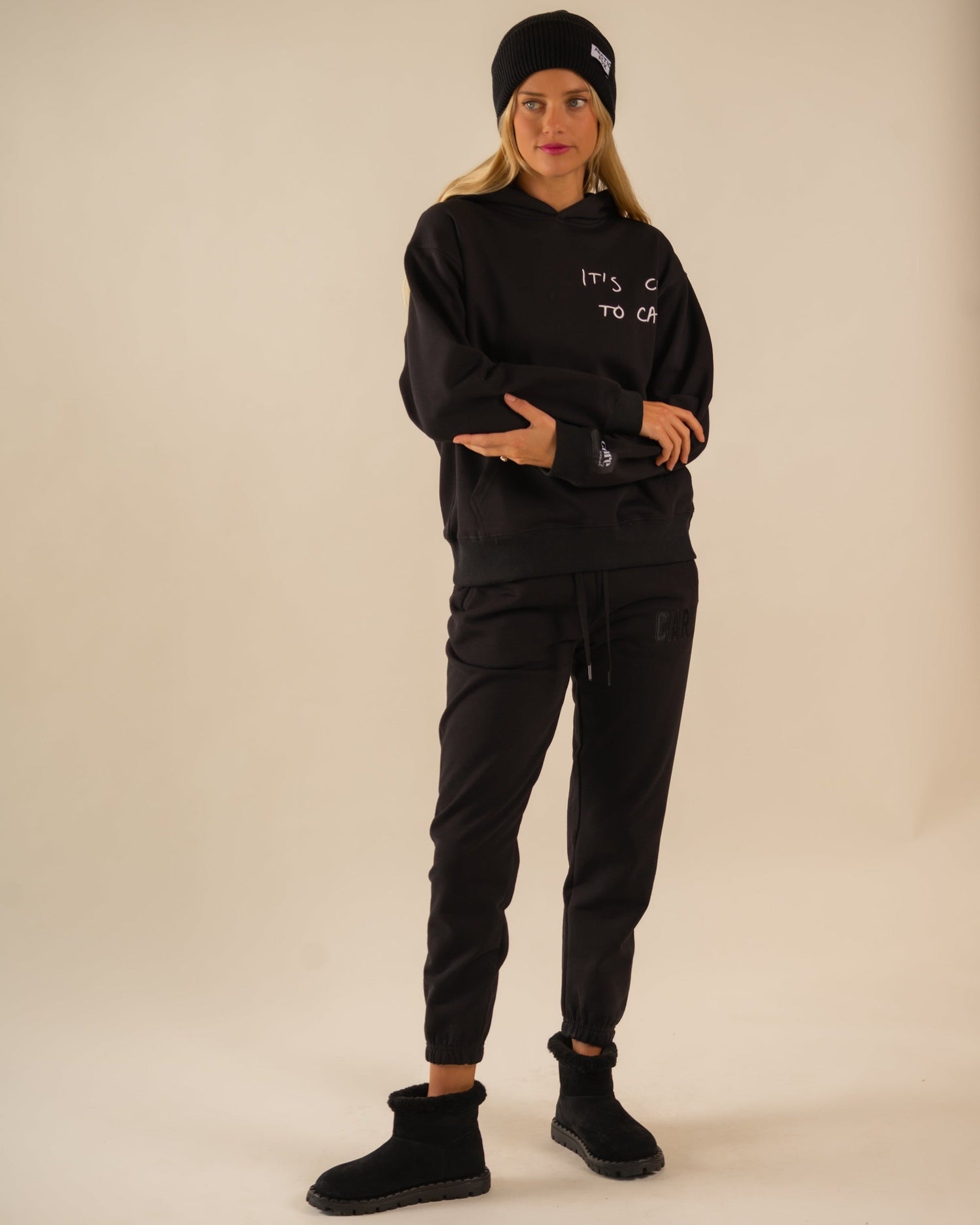 CARE Classic Sweatpants - Black 6