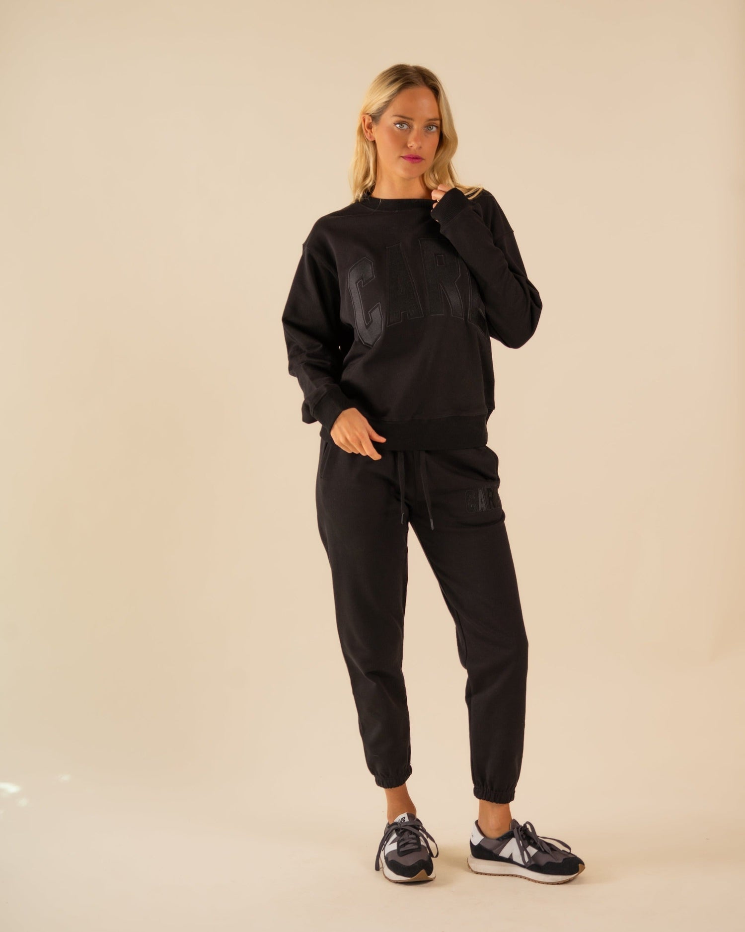 CARE Classic Sweatpants - Black 5