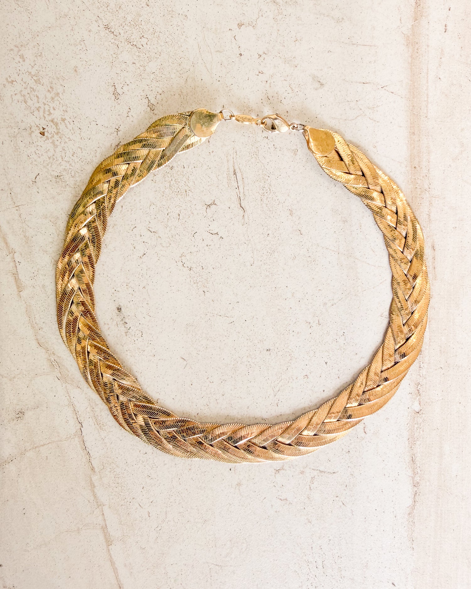 Vintage Signed Fishtail Braided Herringbone Gold toned Necklace