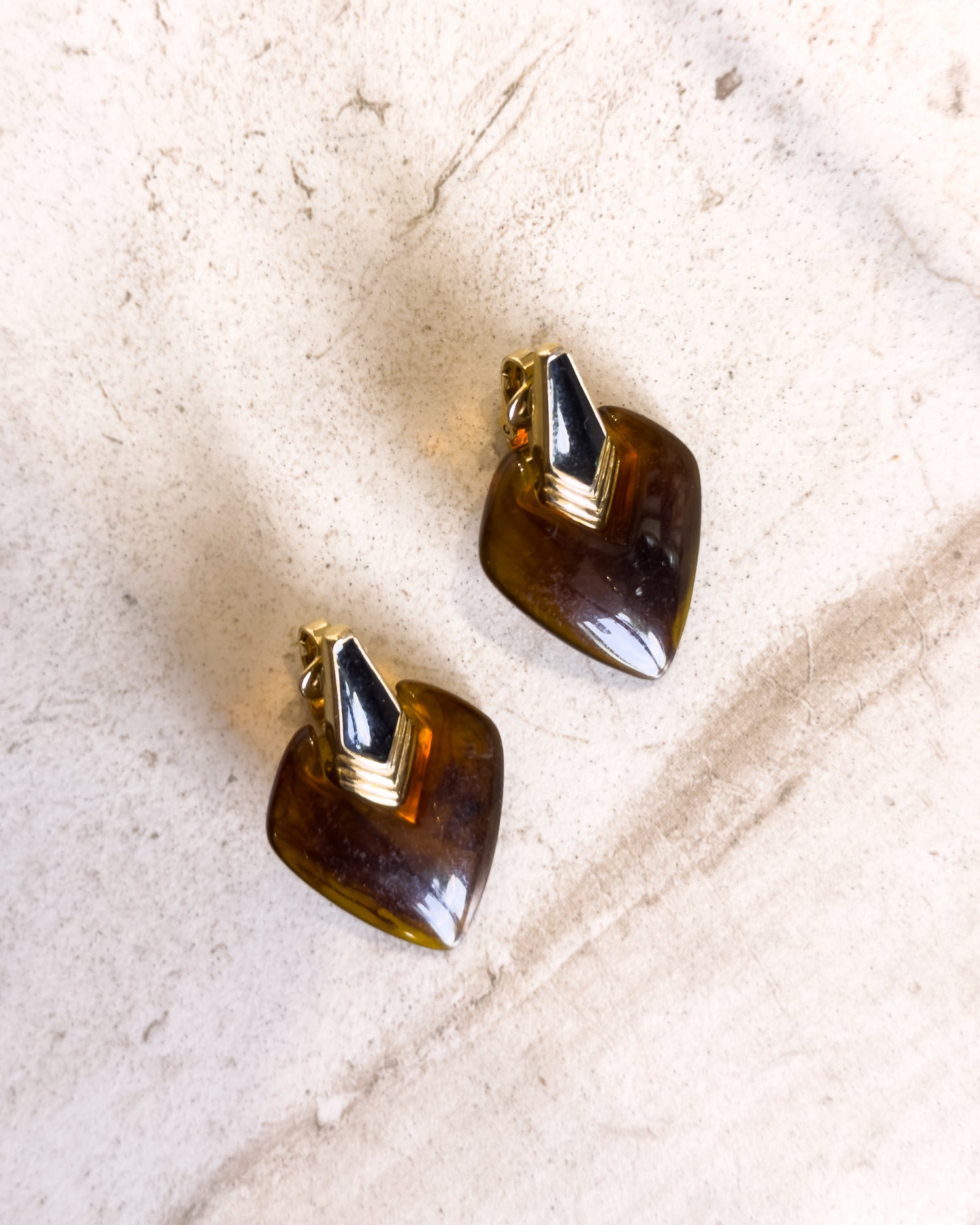 Vintage Tortoiseshell Gold Tone Clip On