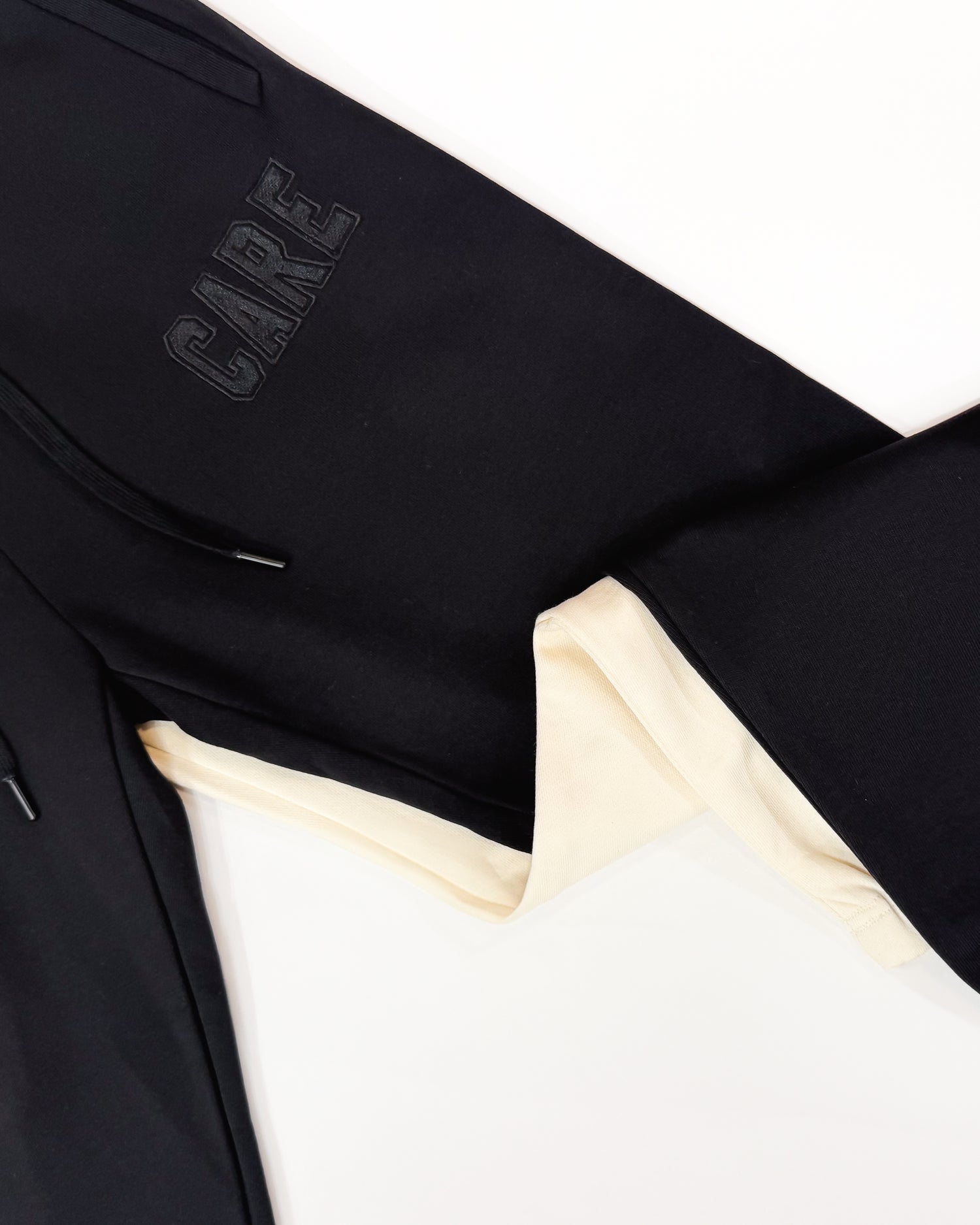 CARE Classic Sweatpants - Black