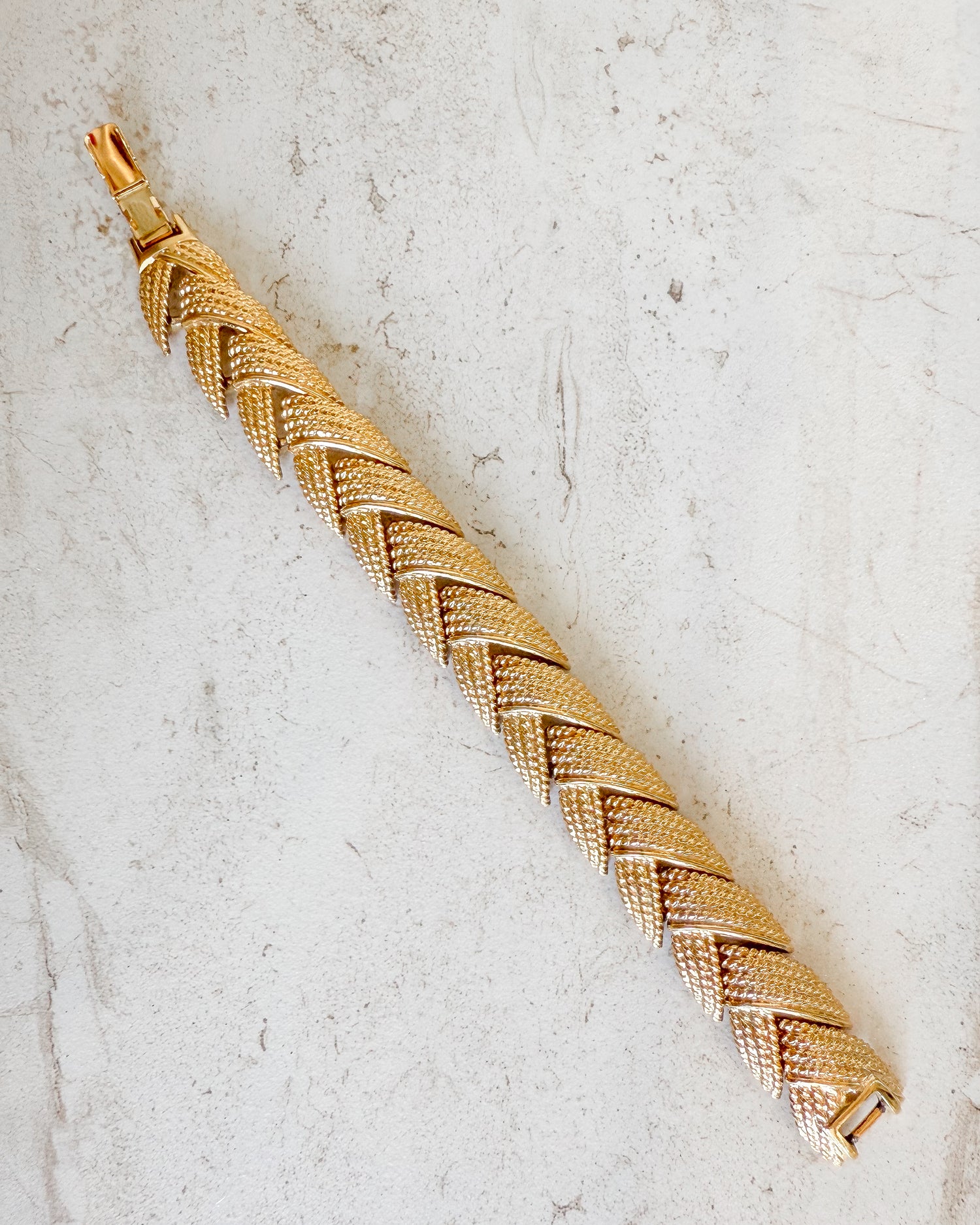 Vintage Chevron Link Bracelet
