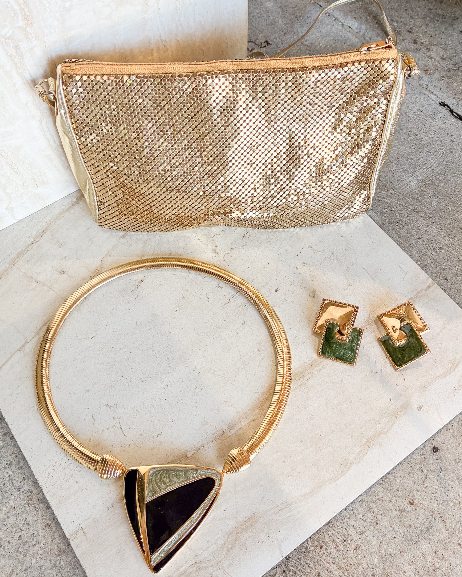 Vintage WHITING & DAVIS gold glomesh crossbody bag