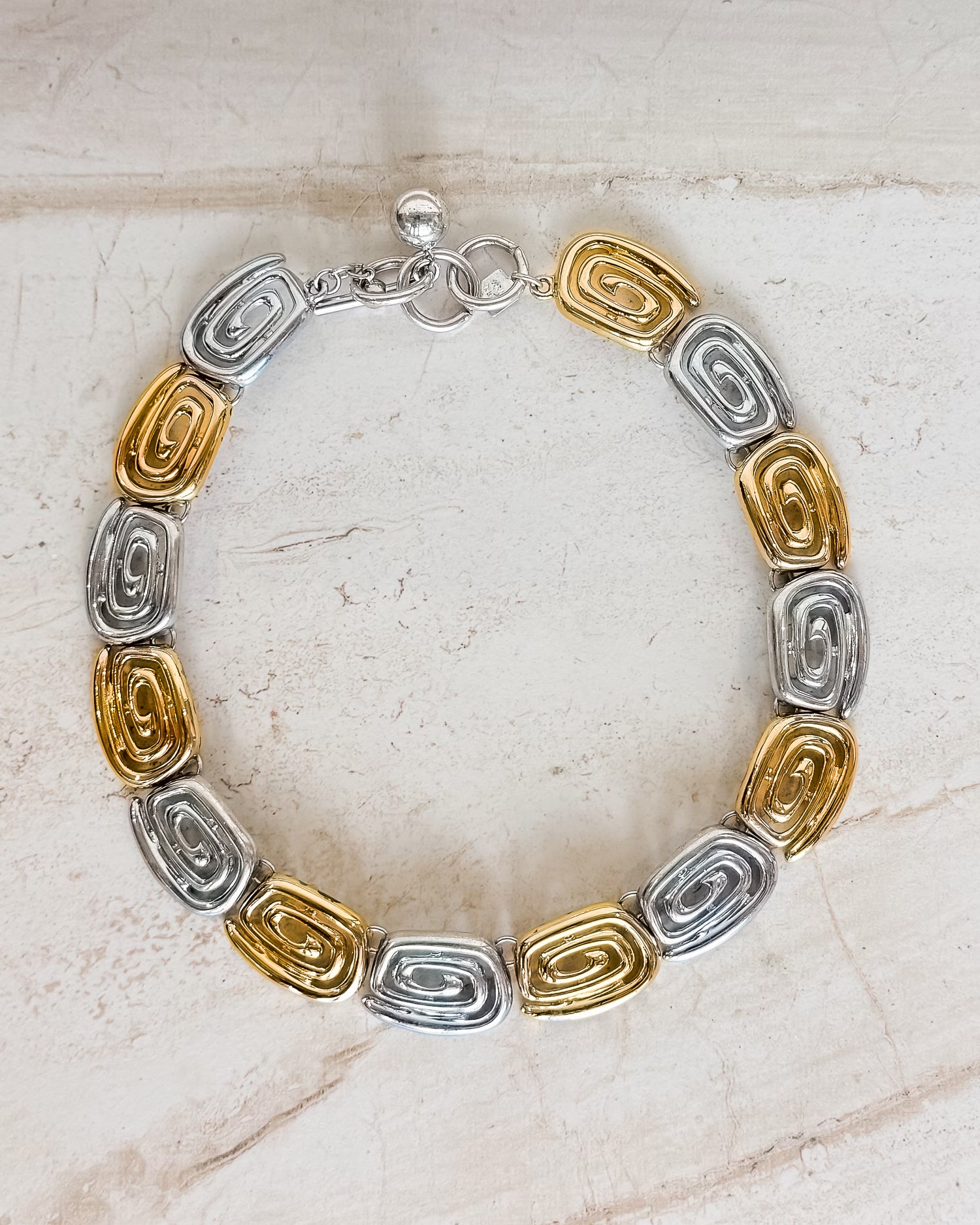 Vintage Two Tone Chunky Swirl Necklace