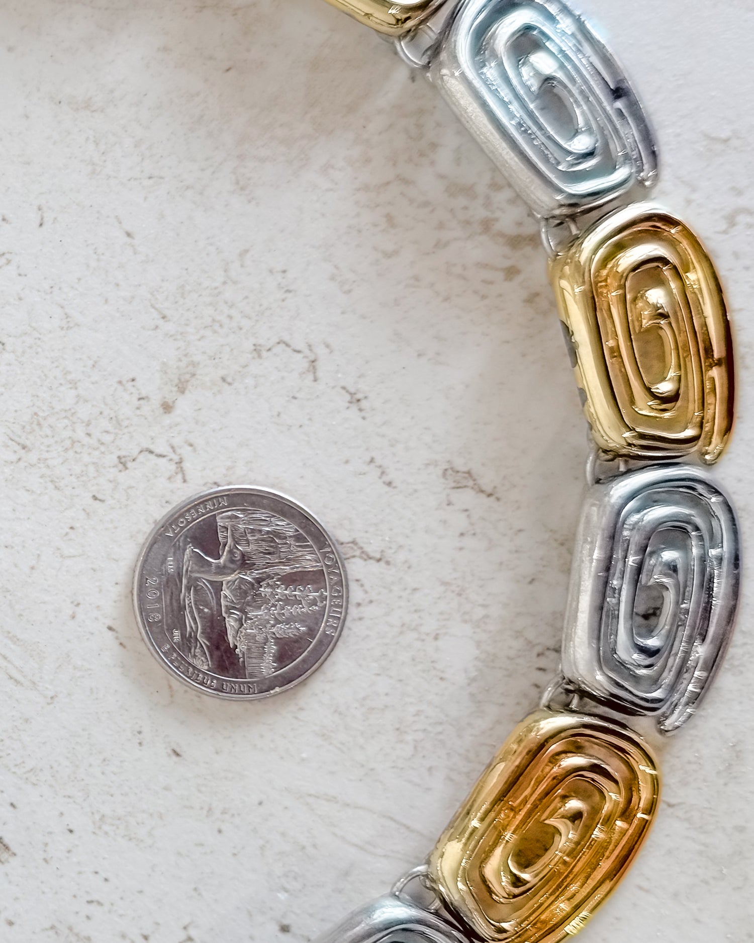 Vintage Two Tone Chunky Swirl Necklace