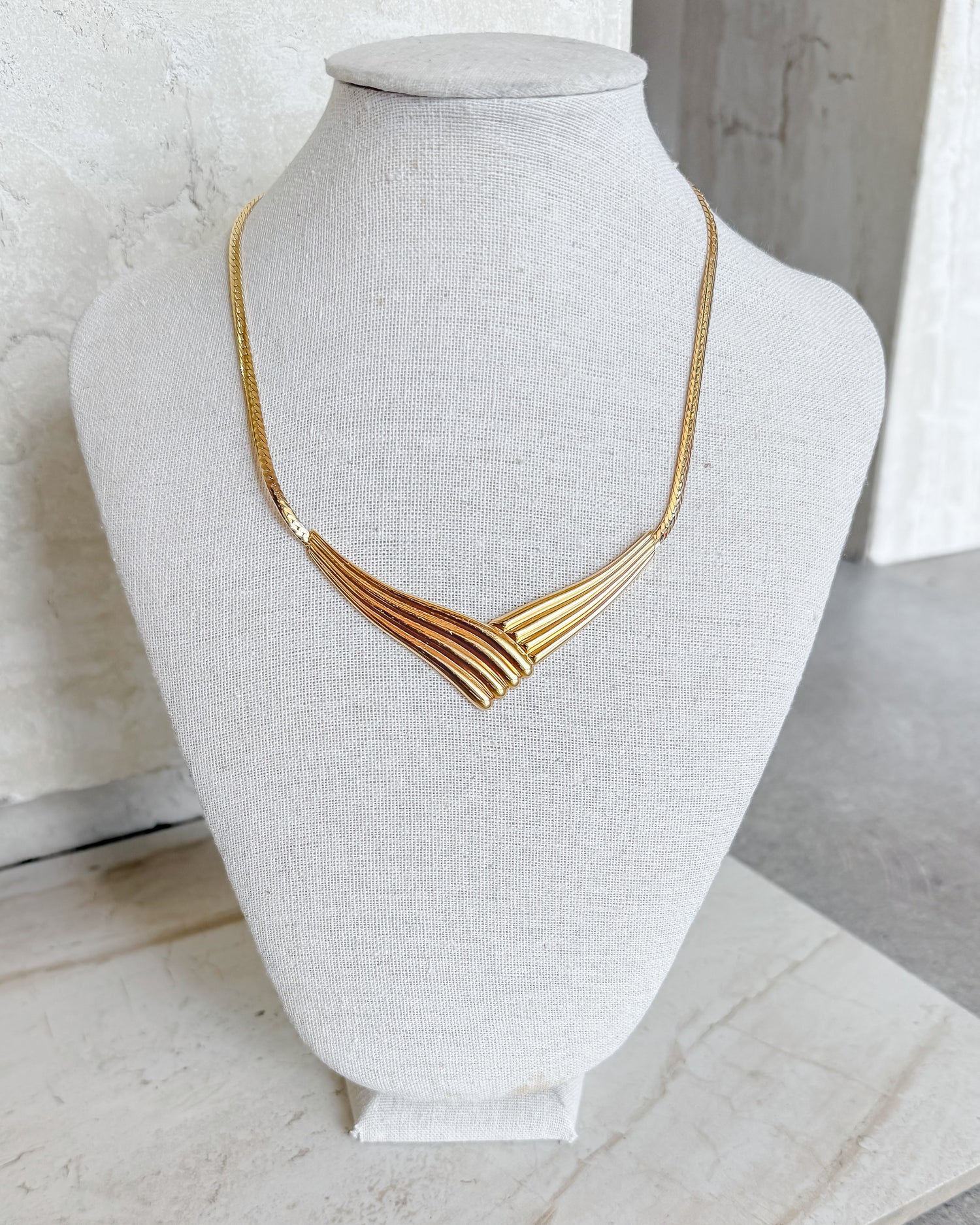 VINTAGE GOLD TONE