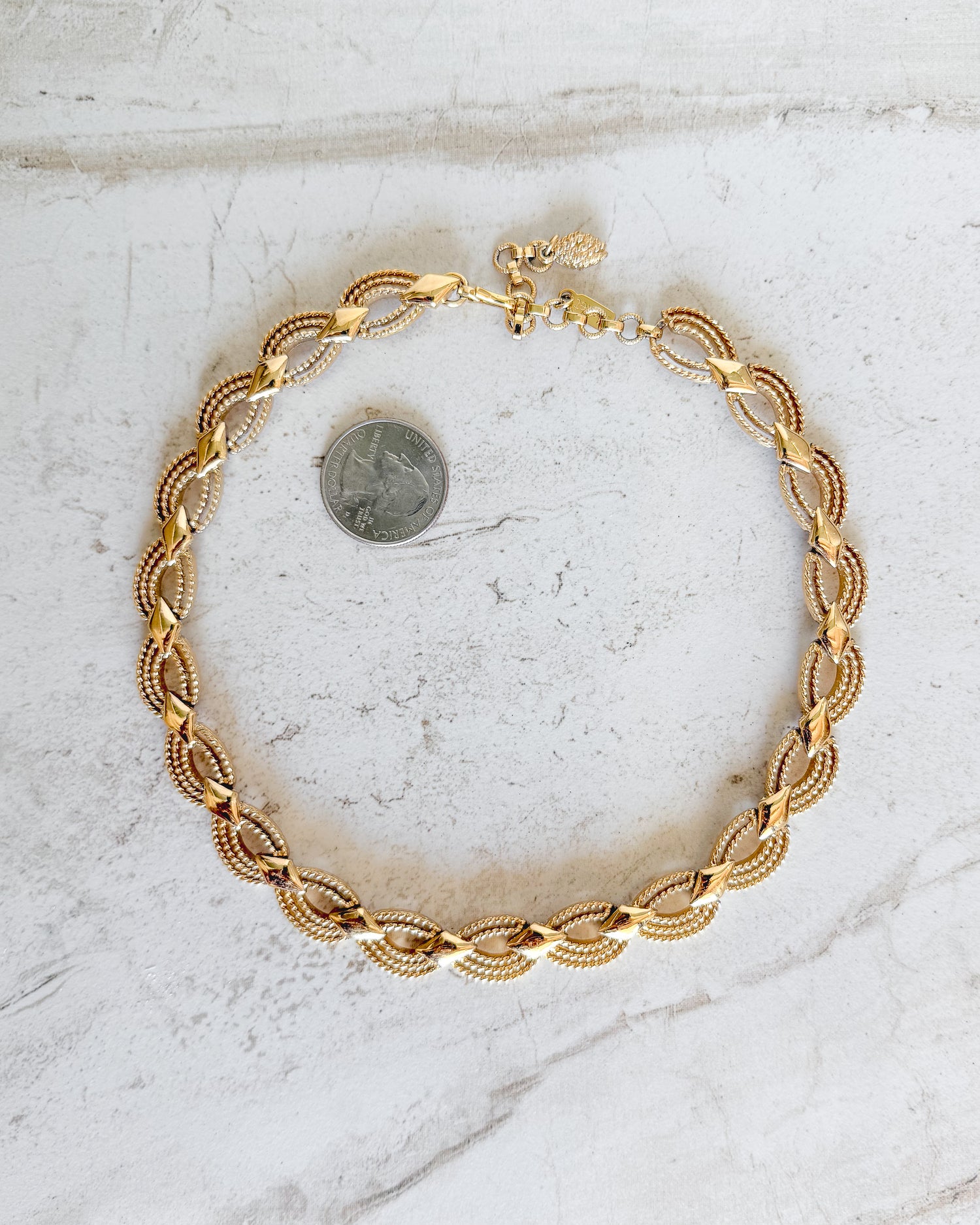 Vintage Textured Geometric Link Necklace