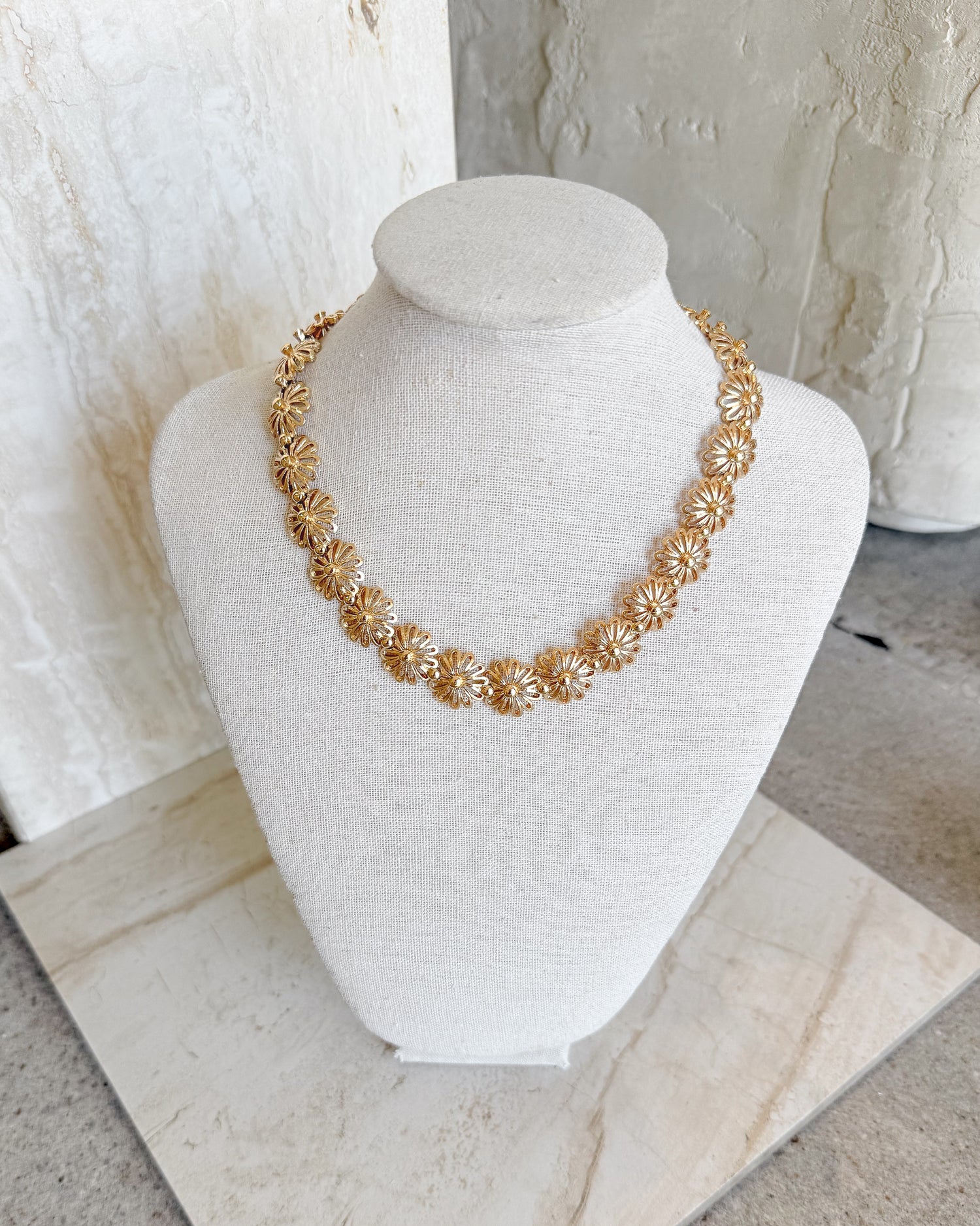 Vintage Floral Motif Necklace
