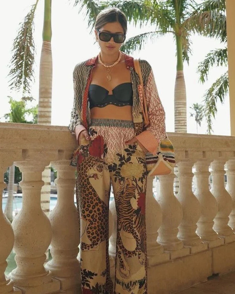 Bailey Straight Leg Oriental Printed Pants
