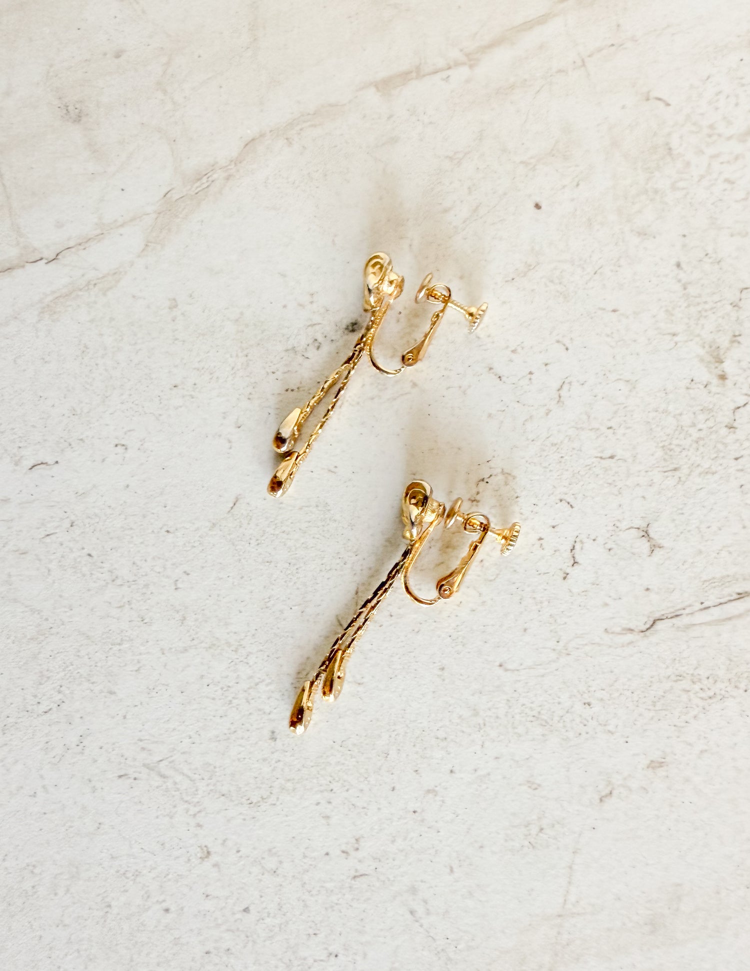 VIntage Gold Dangle Screw Clip on Earrings