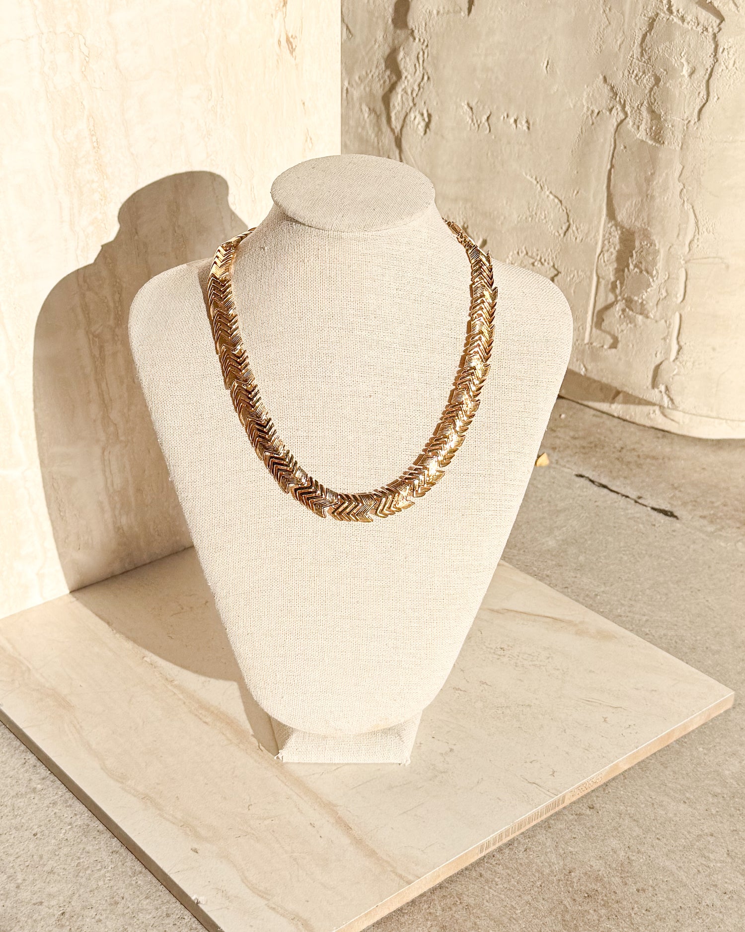 Vintage Signed 1980's Gold Modern Statement Collar Necklace