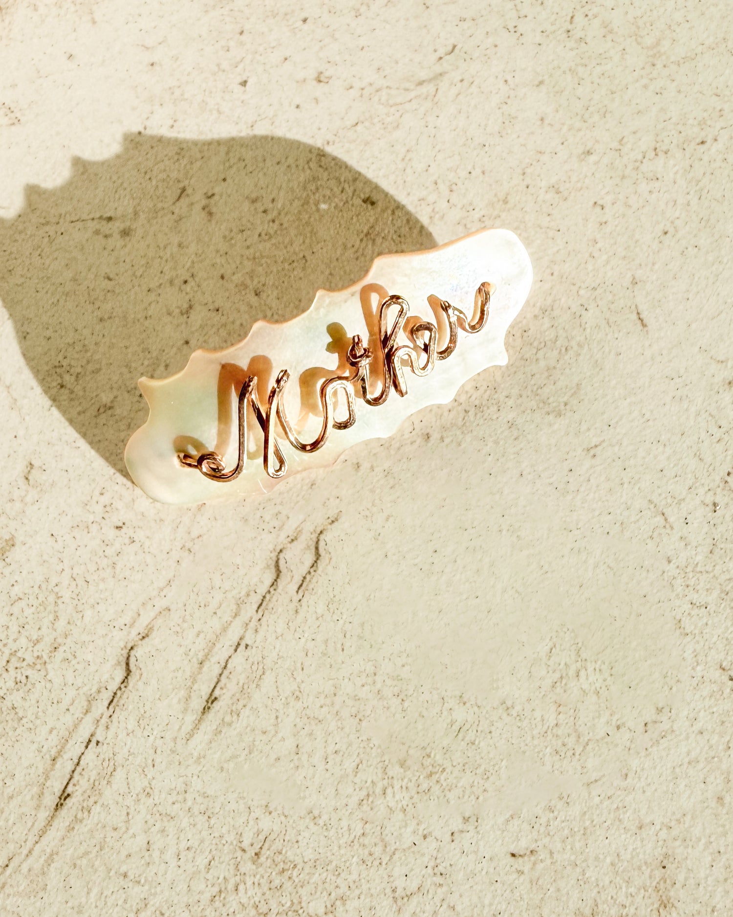 Vintage 1950 Mother of Pearl Pin