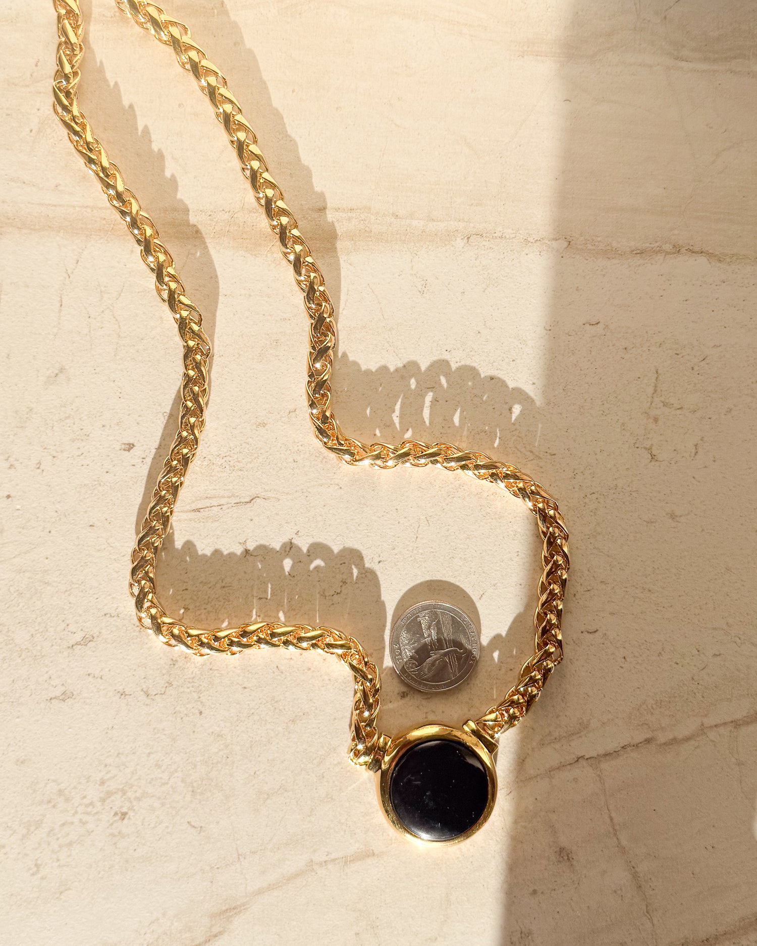 Vintage Signed Weave Gold Tone Black Cabochon Necklace