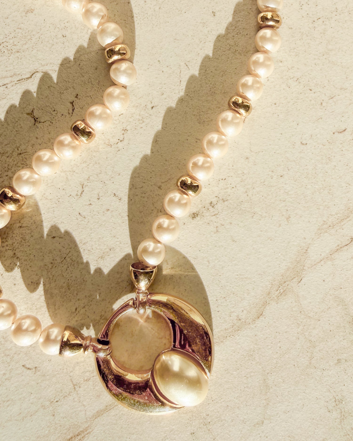 Vintage Gold Bead Pearl Necklace