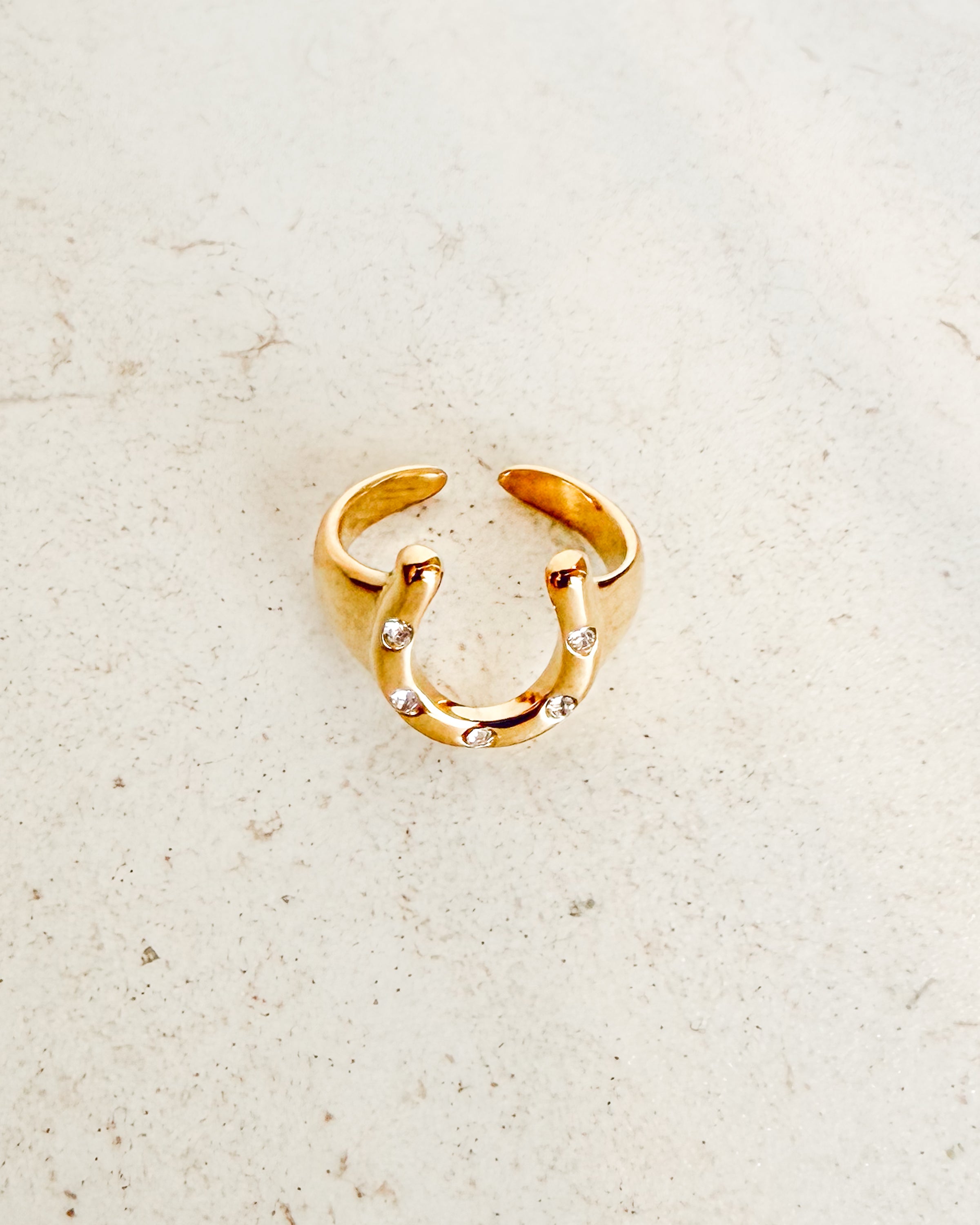Horseshoe adjustable RING