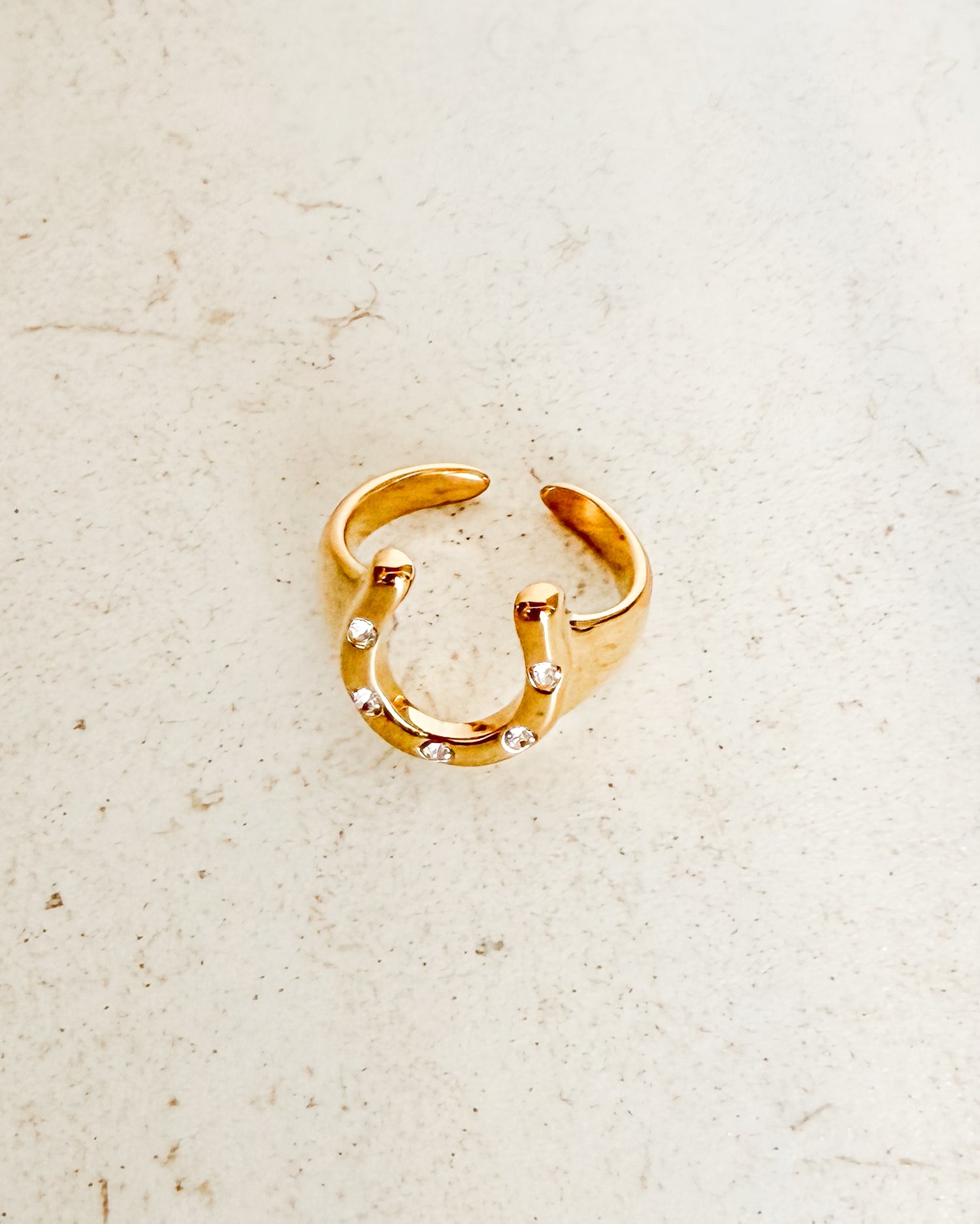 Horseshoe adjustable RING