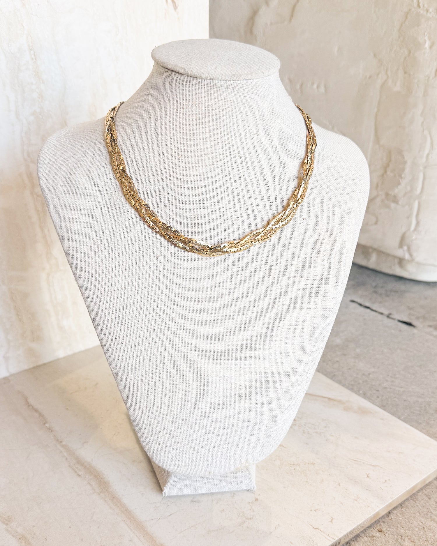 Vintage Braids Chain Elegant Intricate Gold Tone Necklace