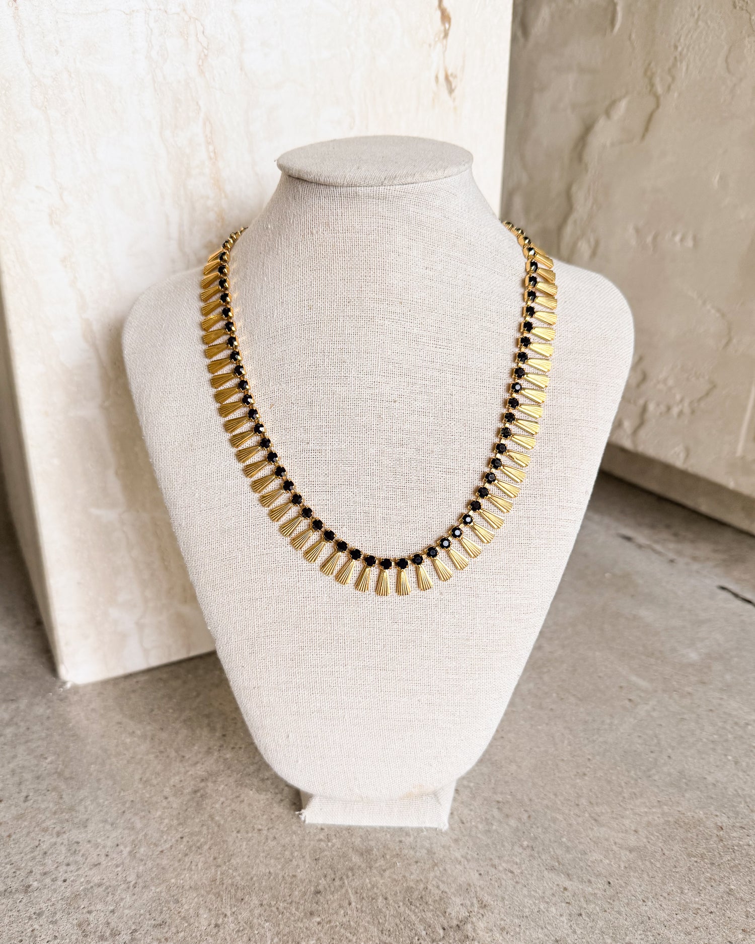 Vintage Black Crystal Art Deco Necklace