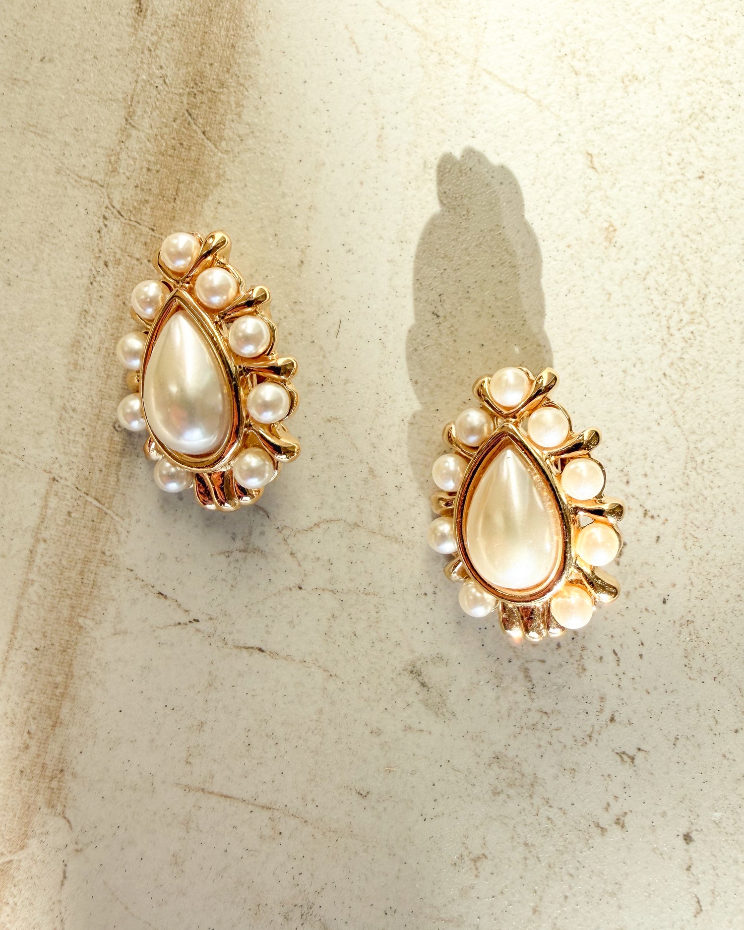 Vintage Pearl Teardrop Clip On Earrings