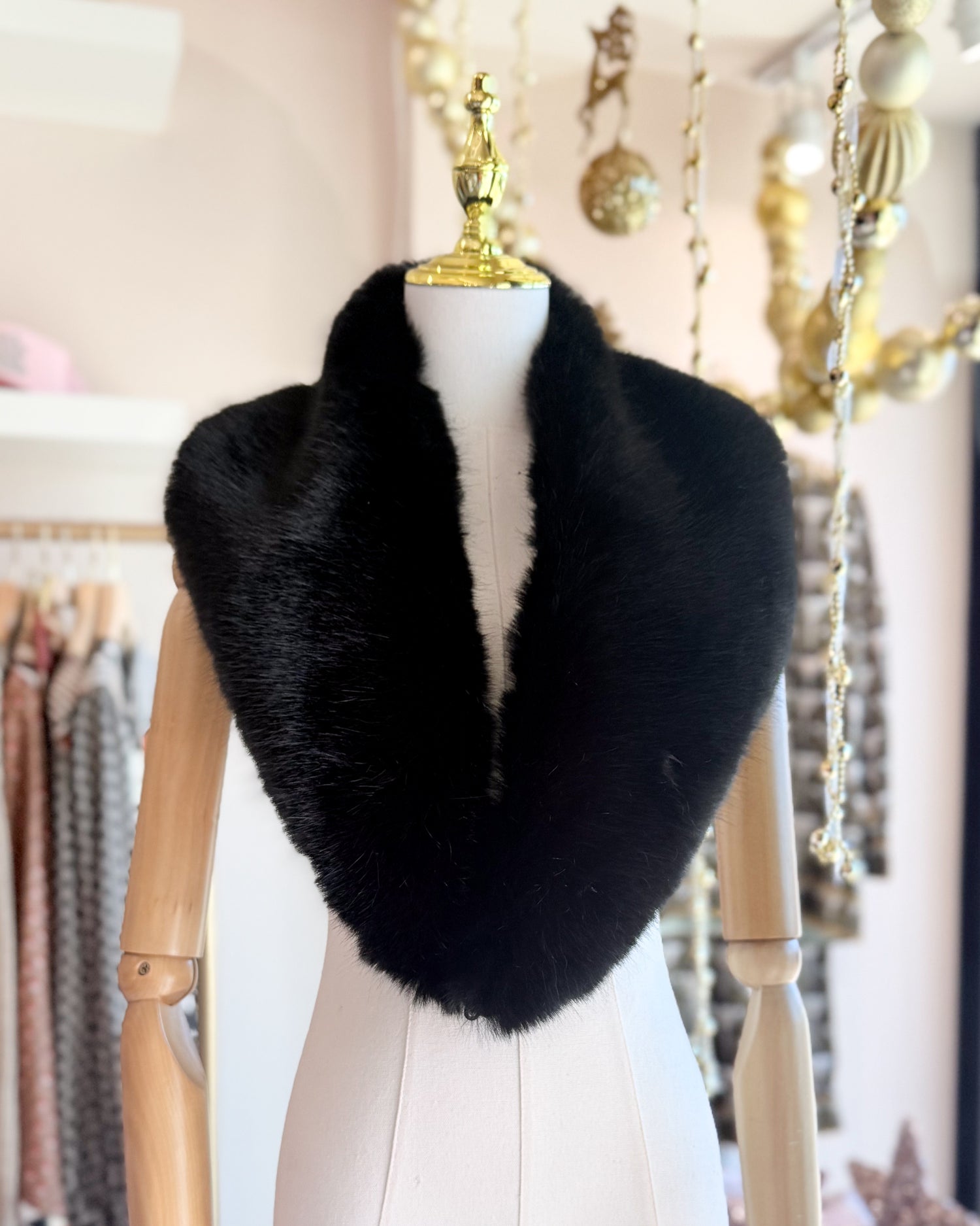 Vintage Black Faux Fox Fur Collar