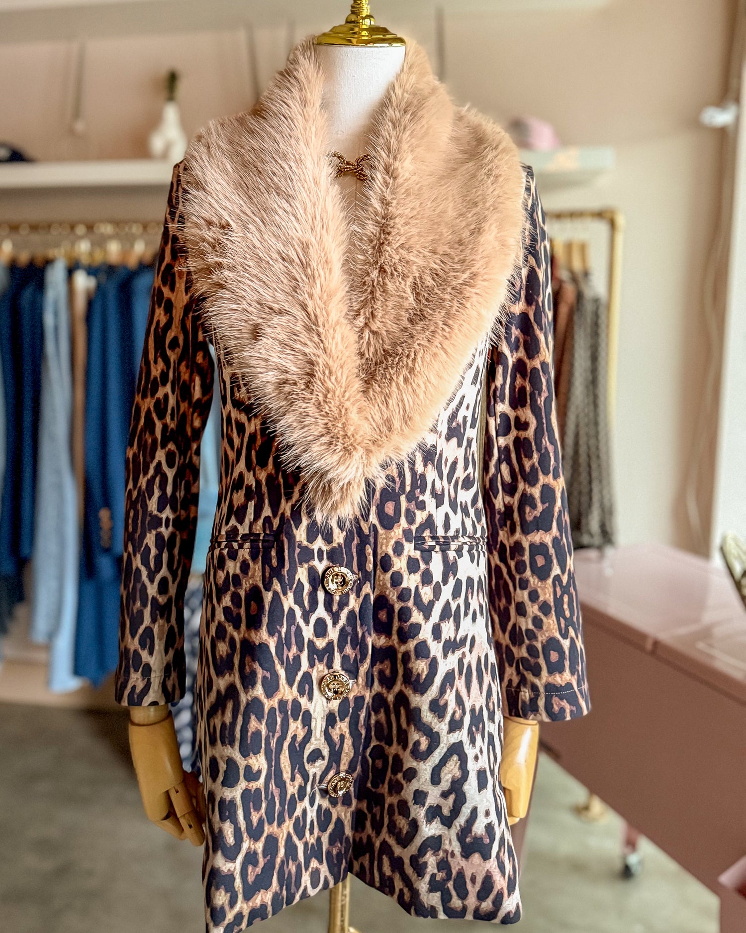 Vintage Camel Fox Fur Collar