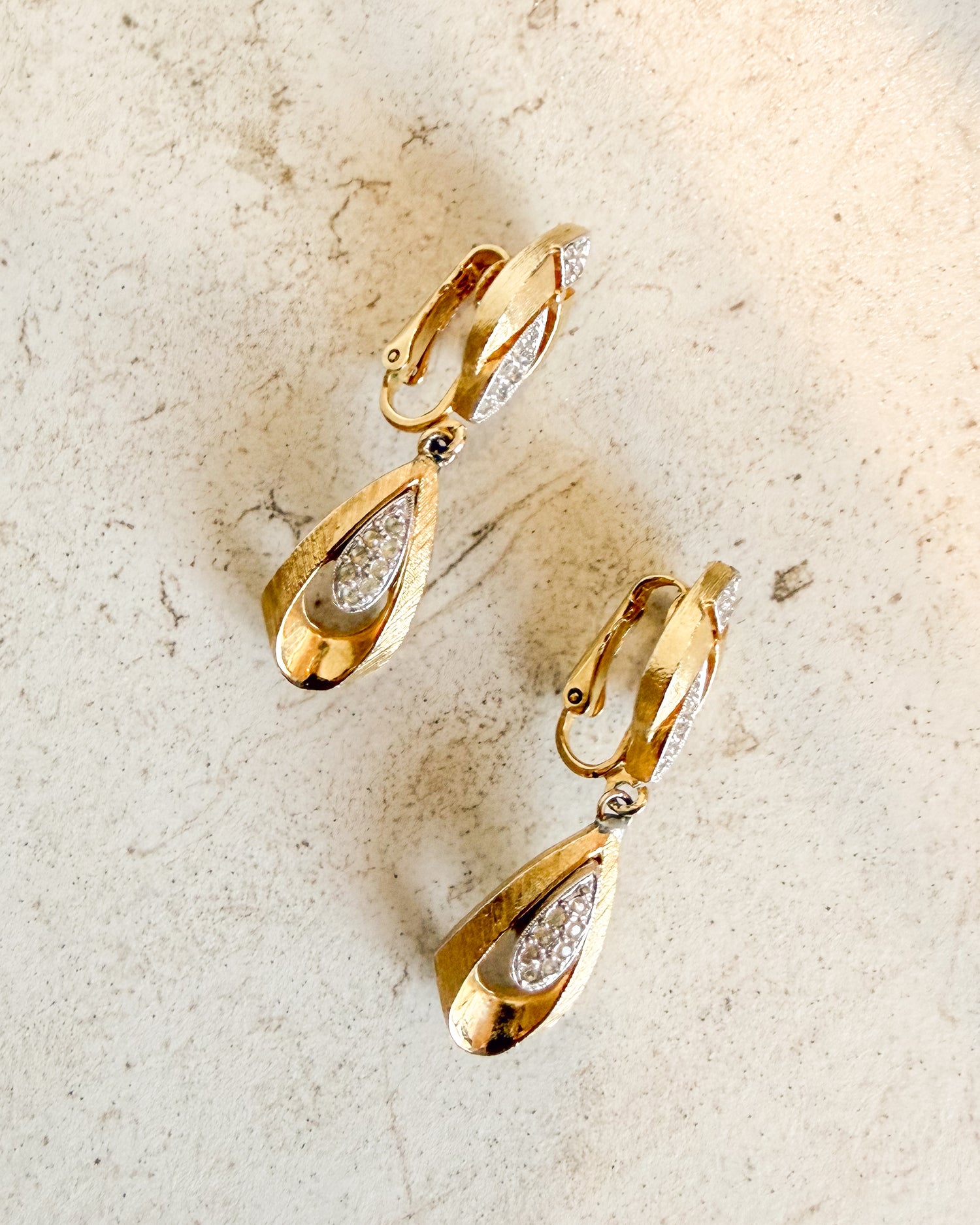 Vintage 2 tier droplet Clip-on earrings