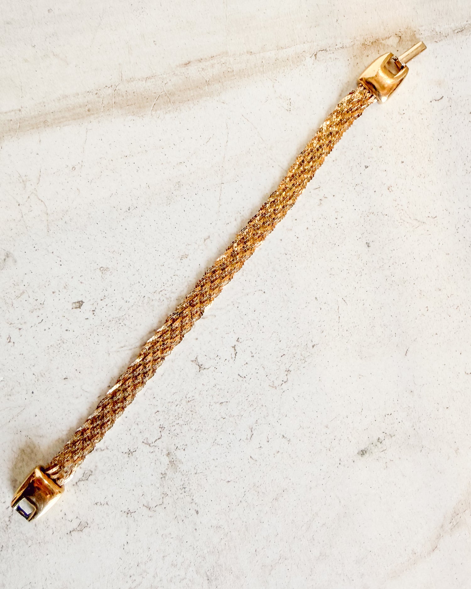 Vintage woven Gold Tone Bracelet