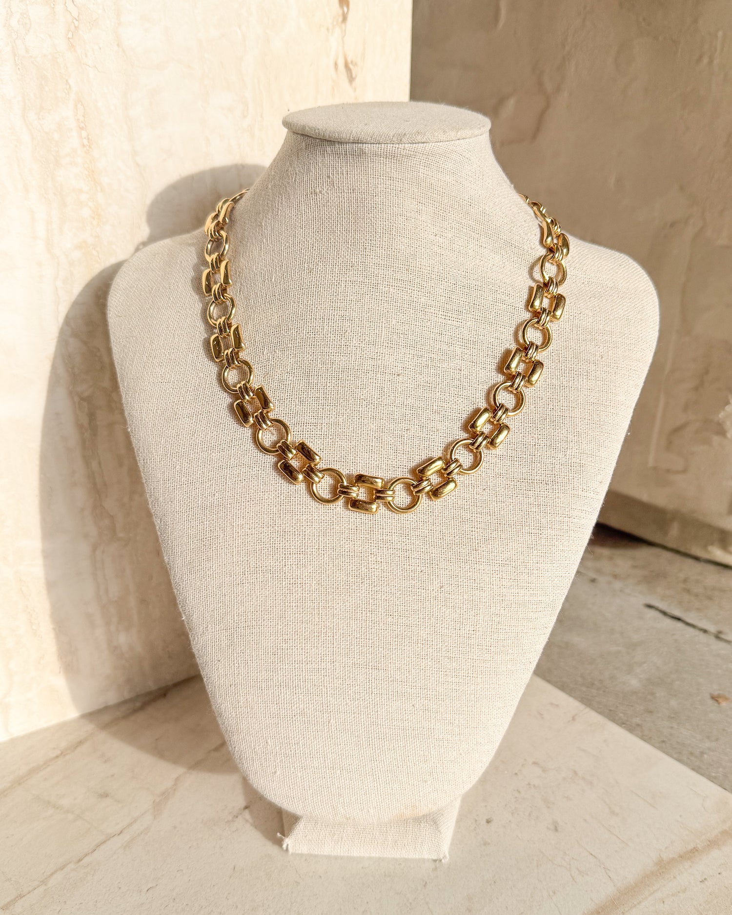 Vintage Signed gold-tone round & square link necklace