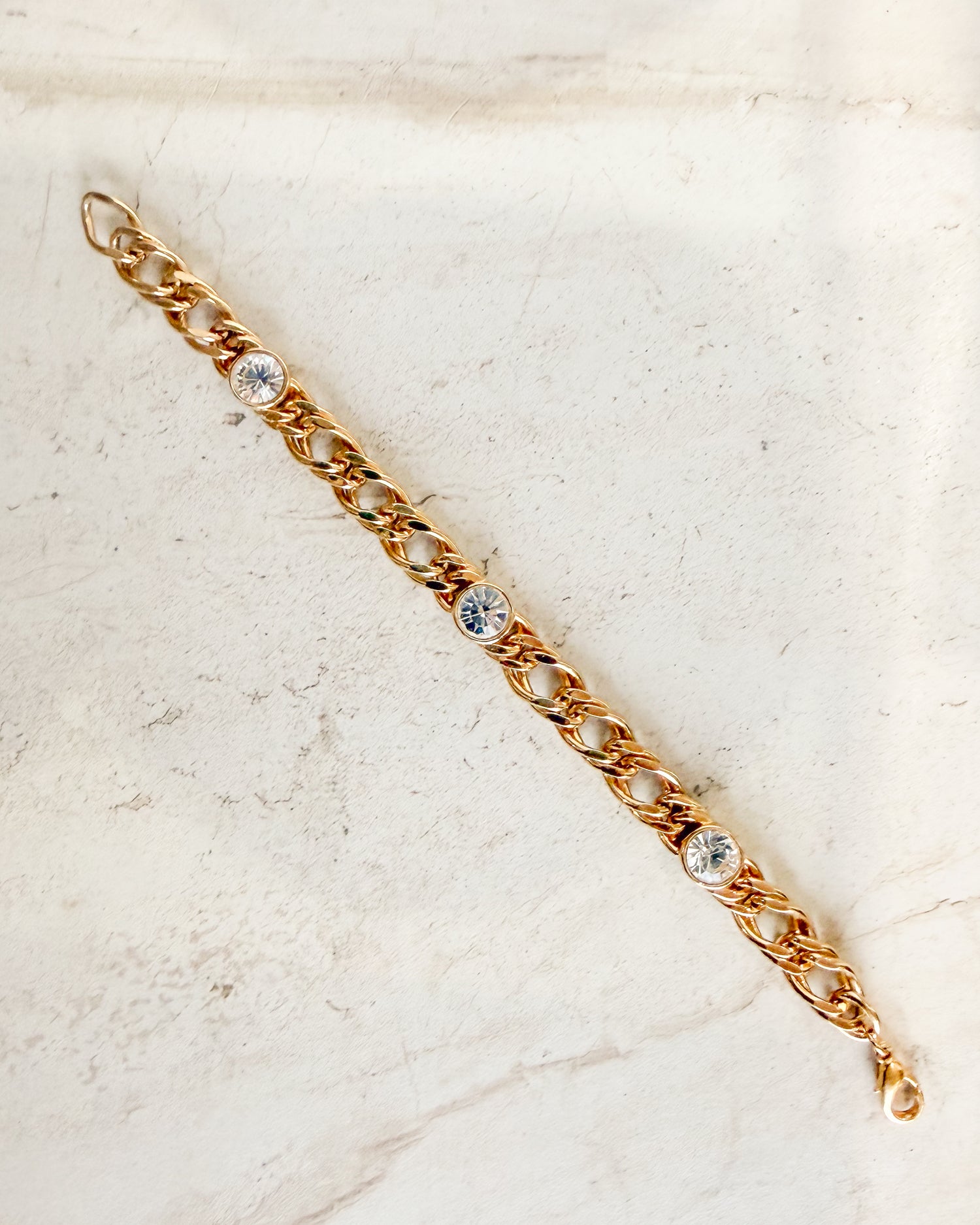 Vintage Signed Circle Rhinestone Gold Link Bracelet