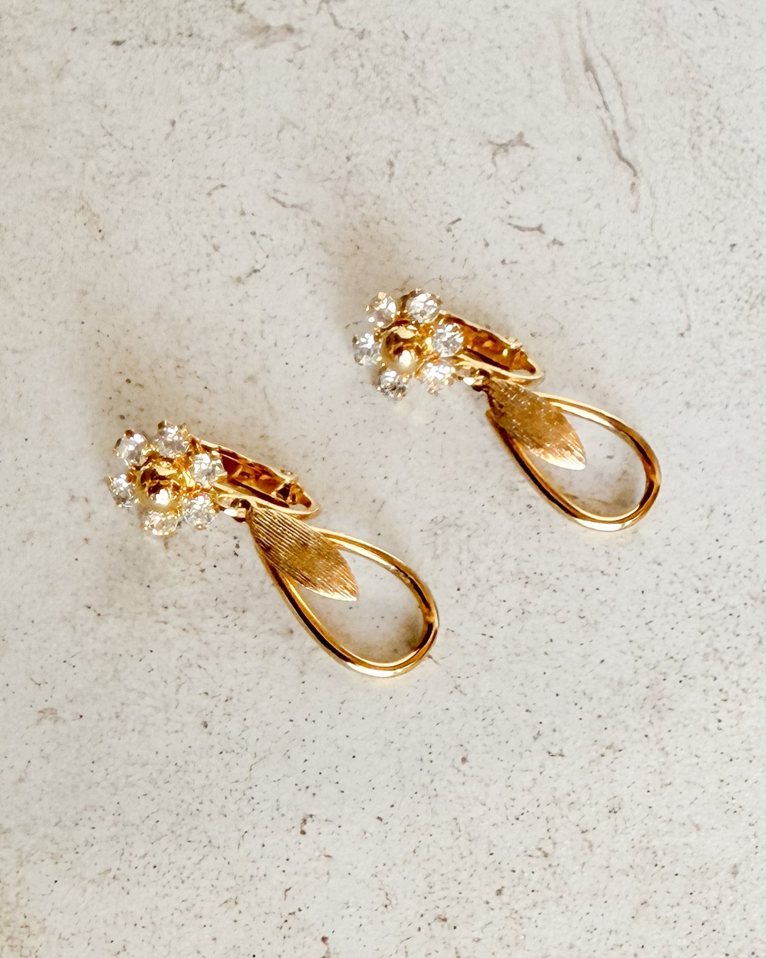 Vintage Signed Flower Rhinestone Teardrop Clip-on Earrings