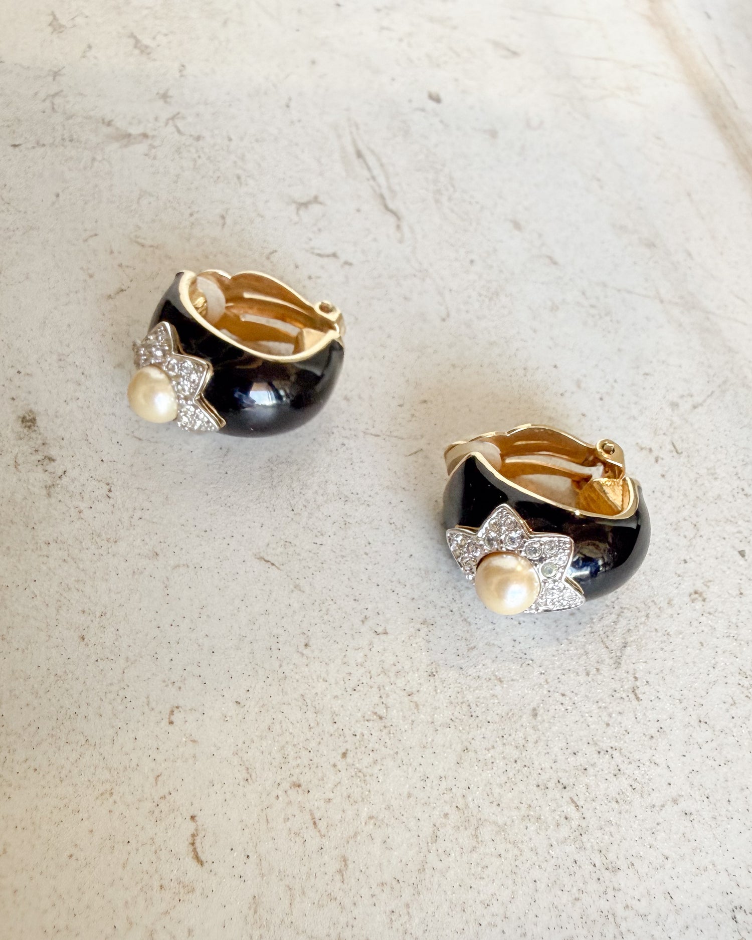 Vintage Signed Black Enamel Diamond Pearl Flower Clip On Earrings