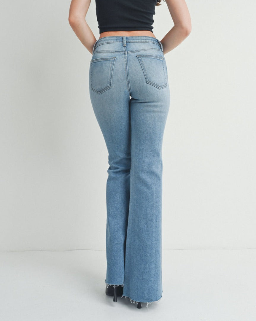Mid-Rise Straight Bootcut