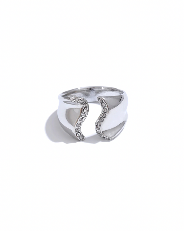 Wave Diamond Ring one size
