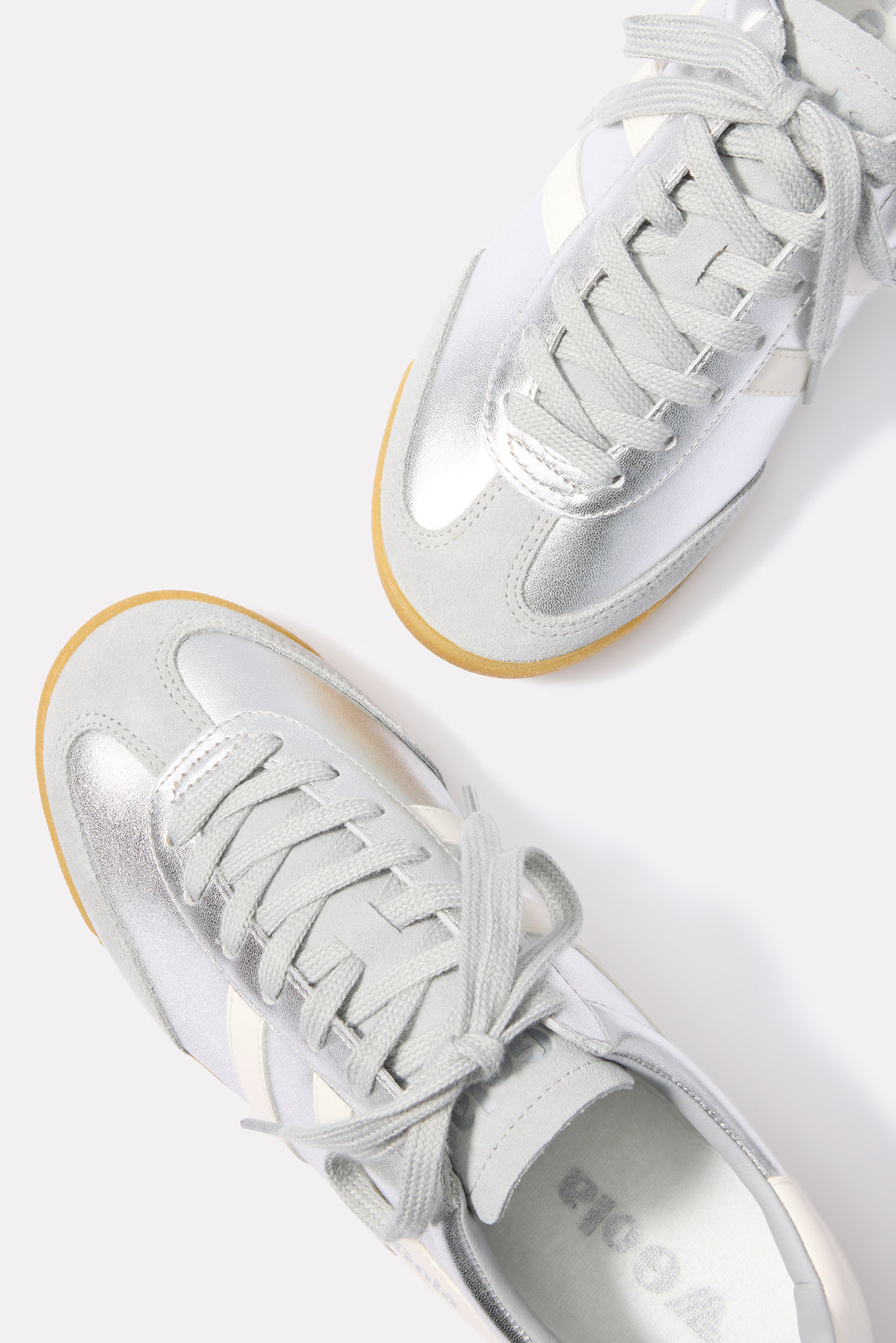 Torpedo Glimmer Sneaker