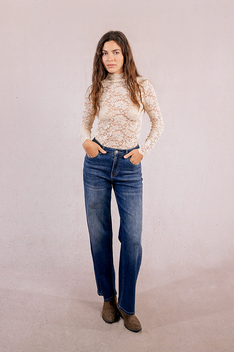 Ladies Lace Knit LS Top