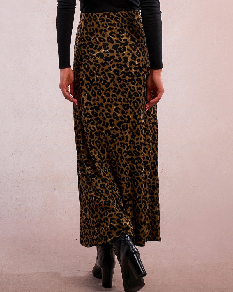 Kelli knitted leopard skirt
