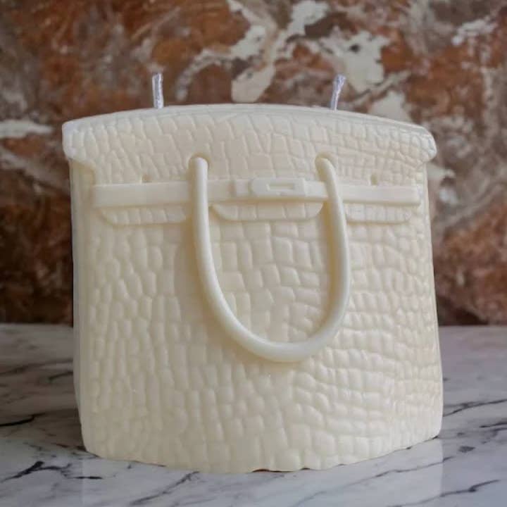 The Purse Candle