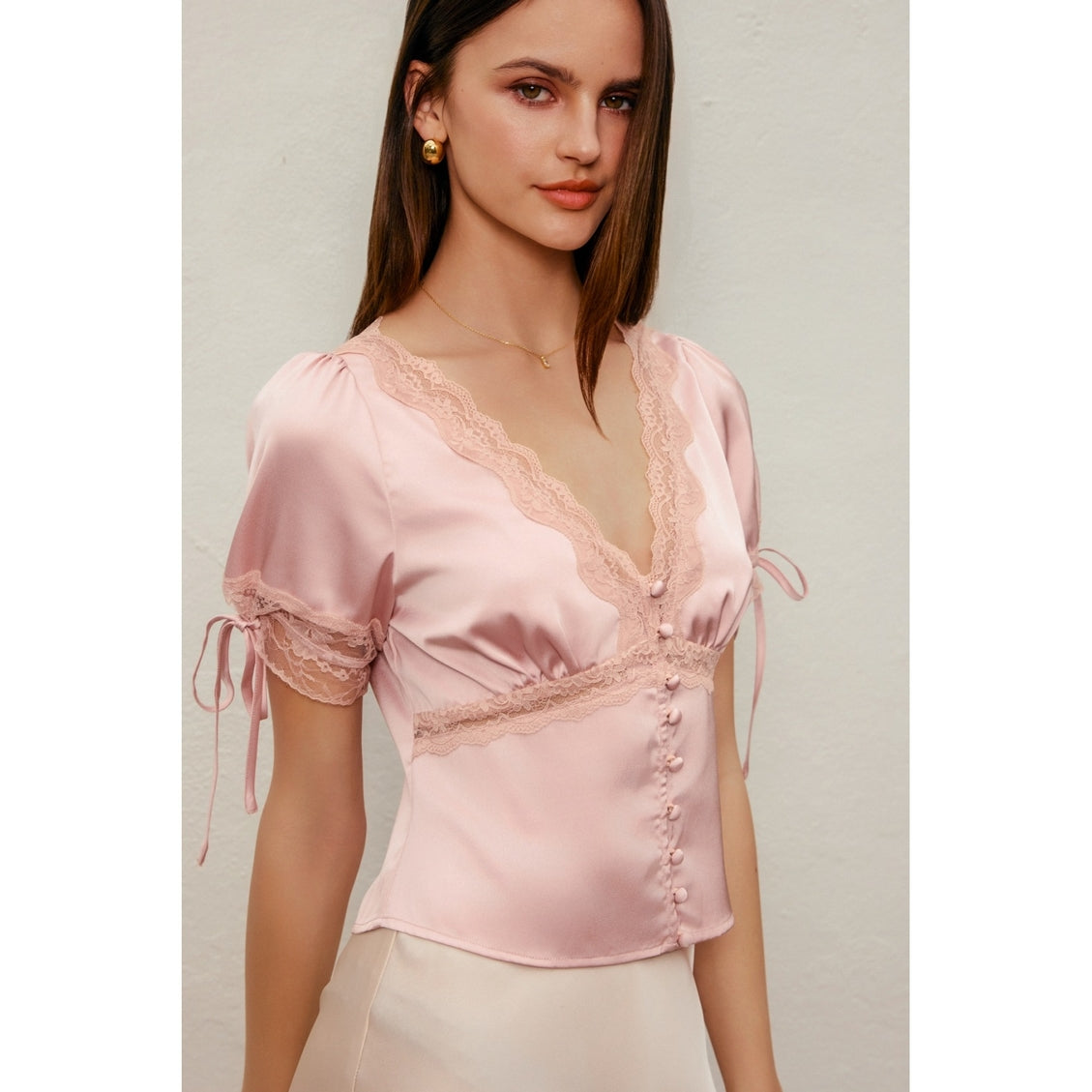 Going Out Lace Tied Short Sleeve Blouse