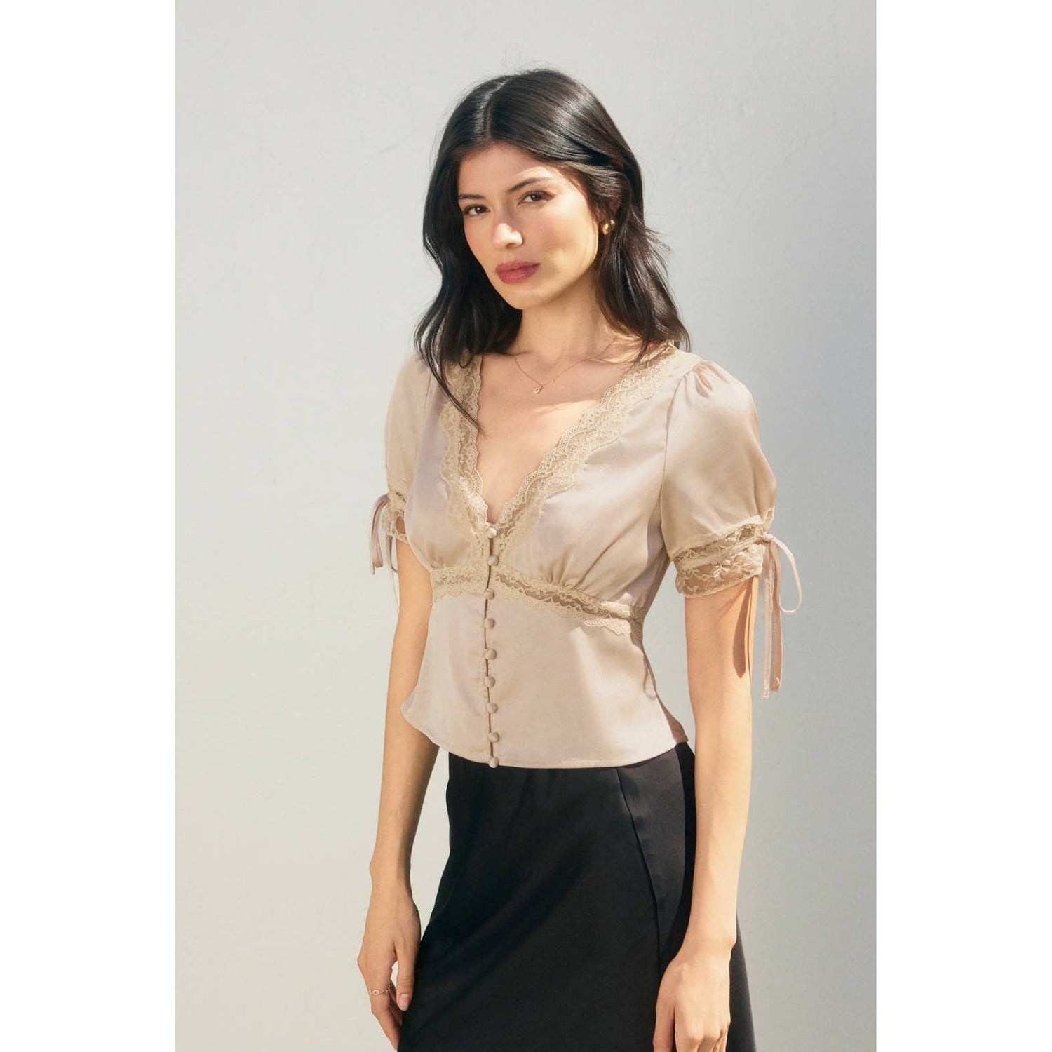 Going Out Lace Tied Short Sleeve Blouse