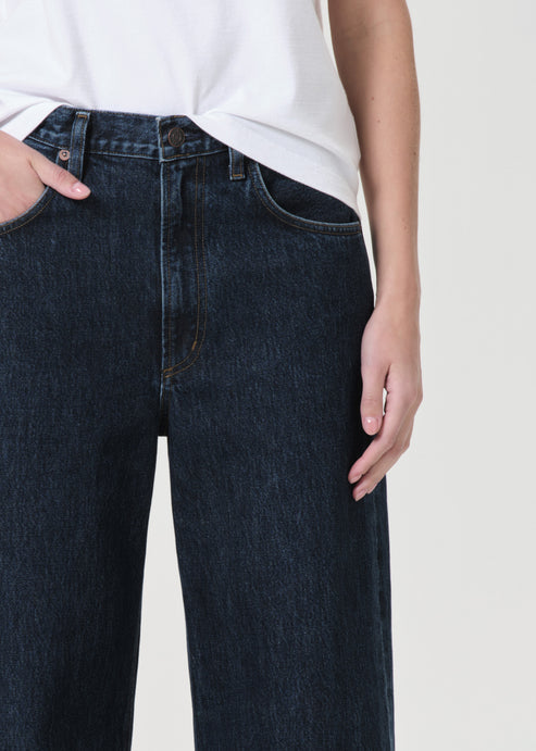 Low Curve Jean In Pendulum