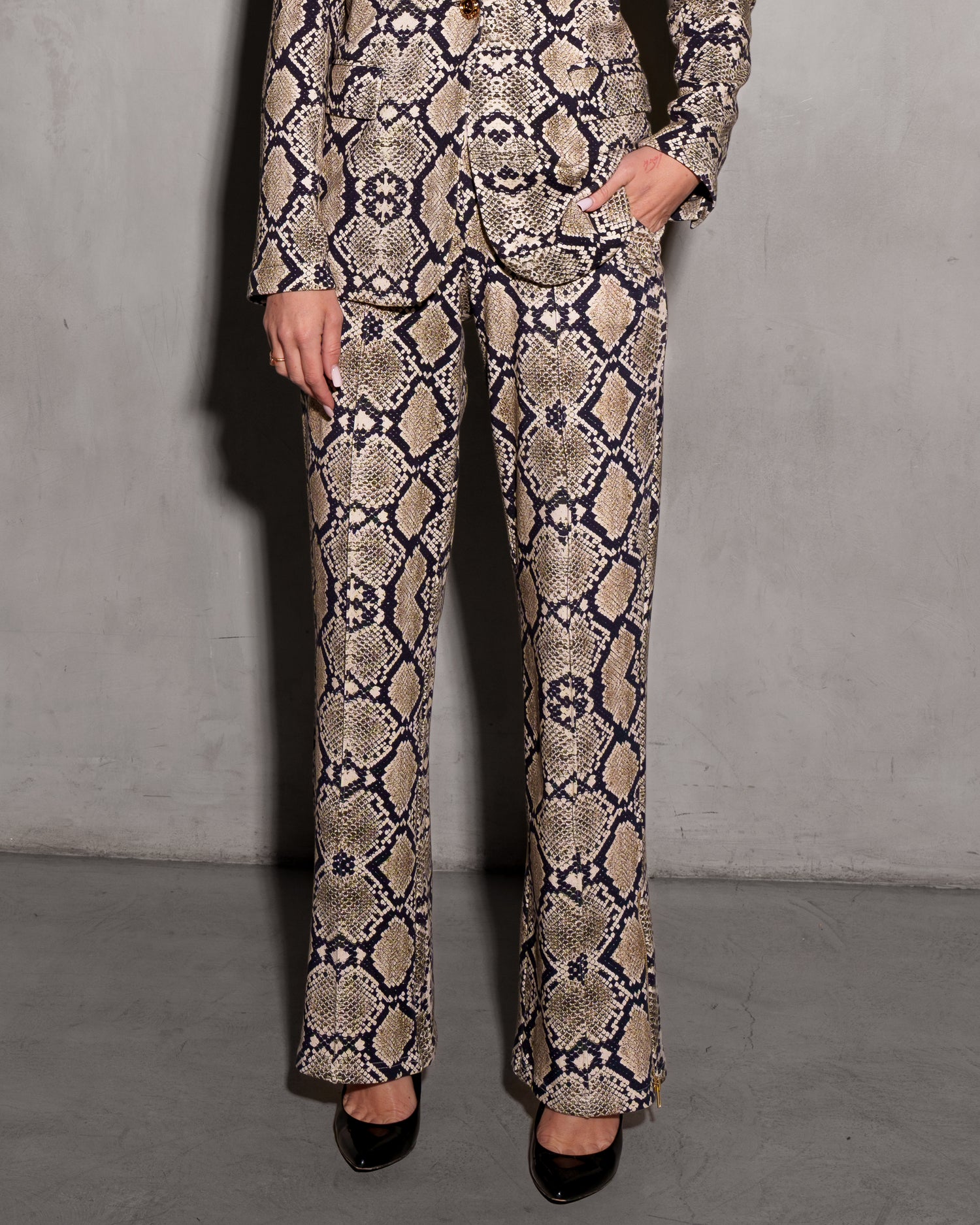 Jordan Interlock Pants Python