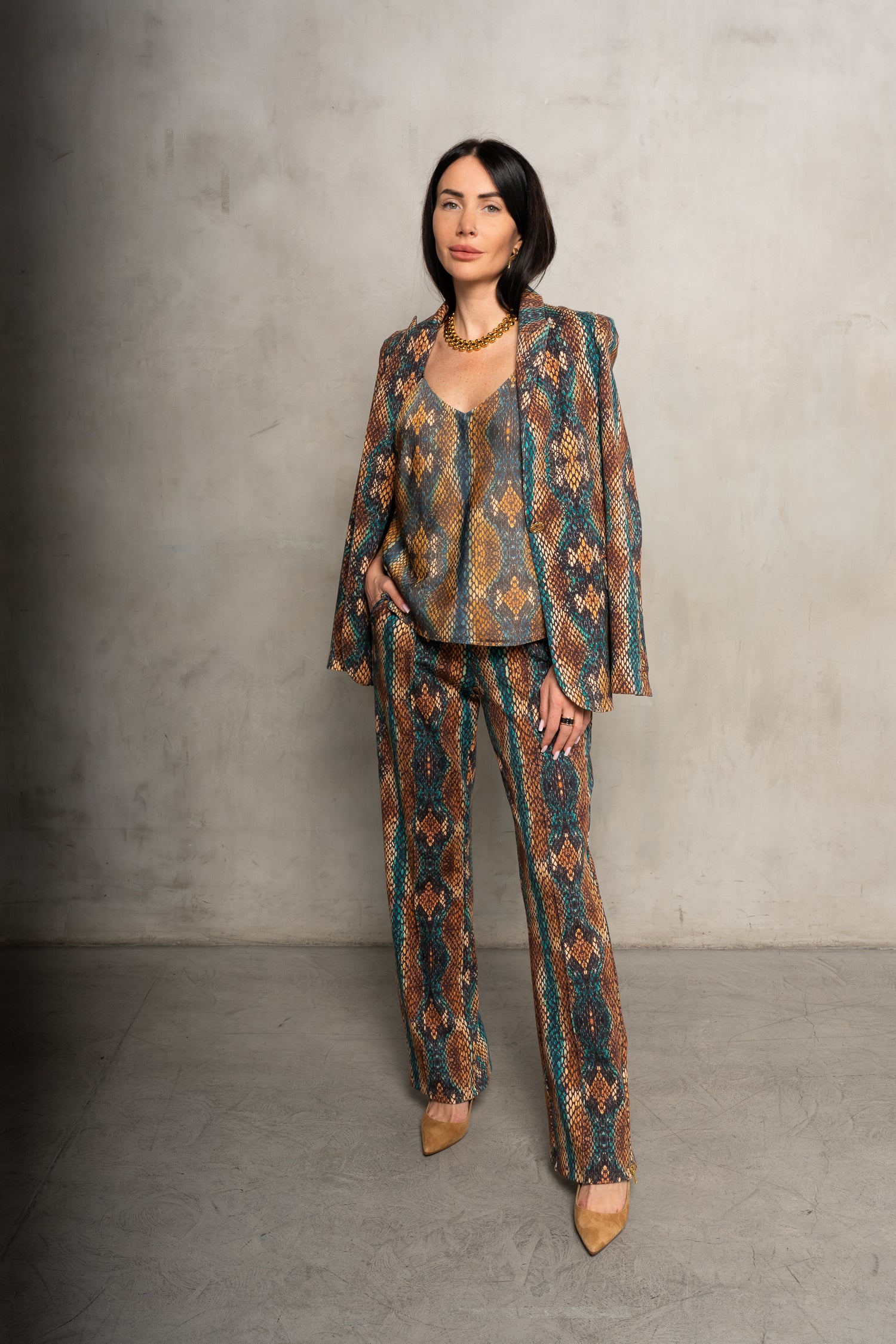 Kravitz Interlock Blazer Cobra